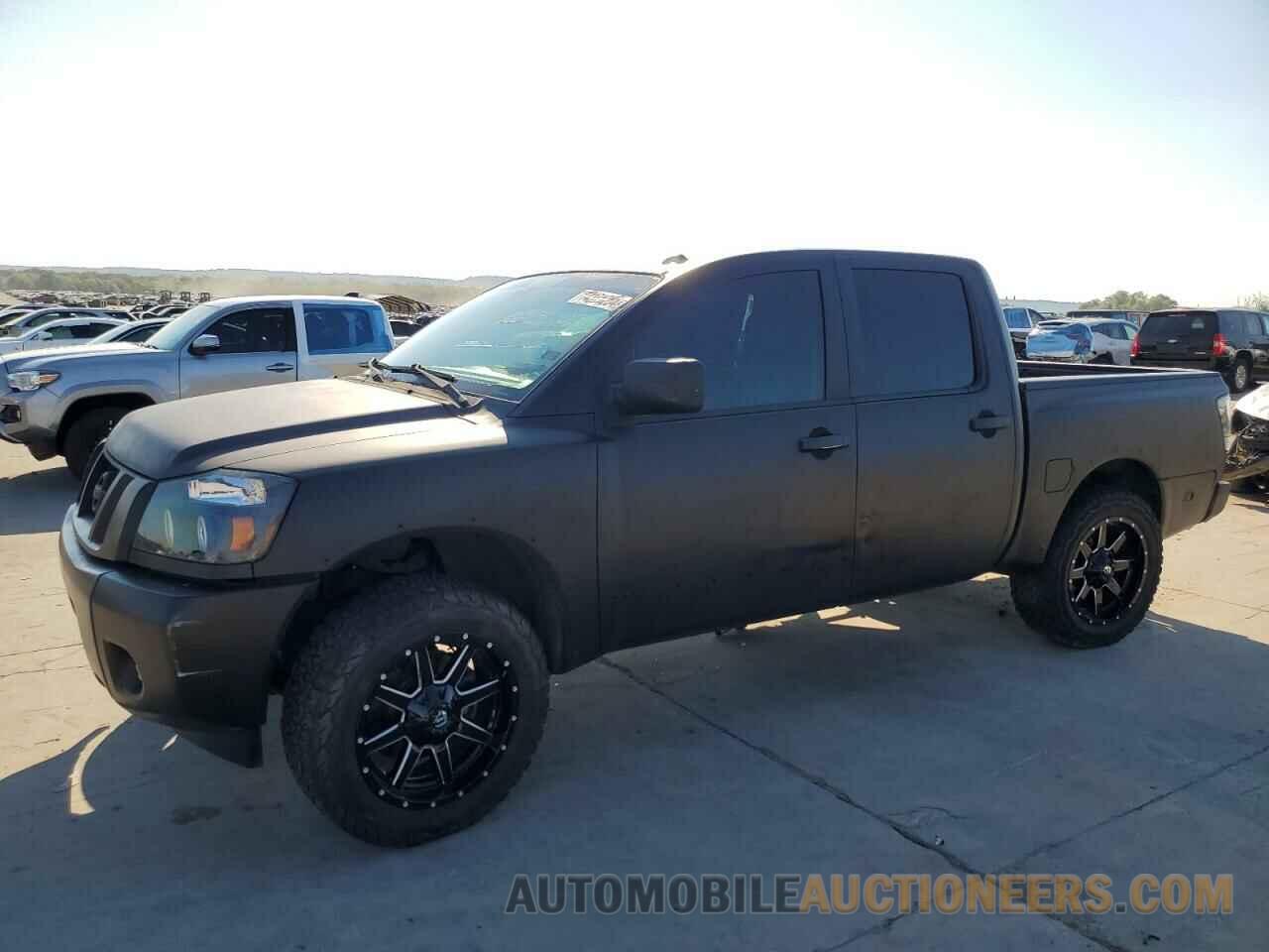 1N6AA0ED7FN510609 NISSAN TITAN 2015