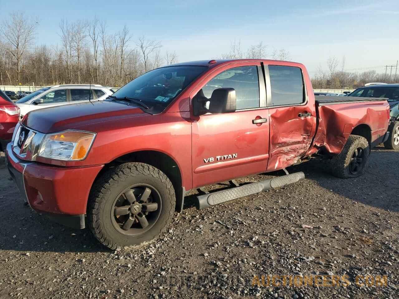 1N6AA0FC1DN308383 NISSAN TITAN 2013