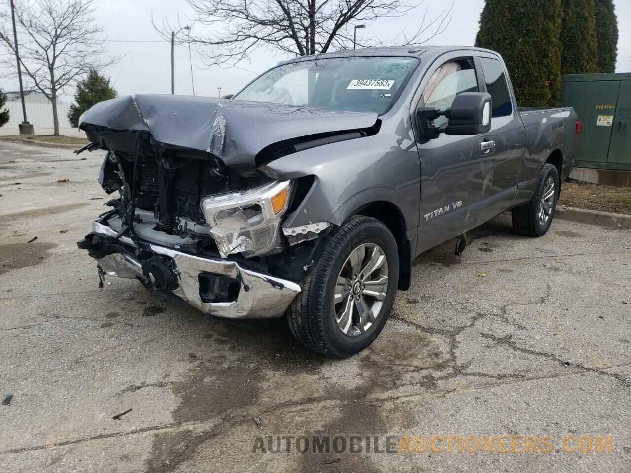 1N6AA1C51JN508476 NISSAN TITAN 2018