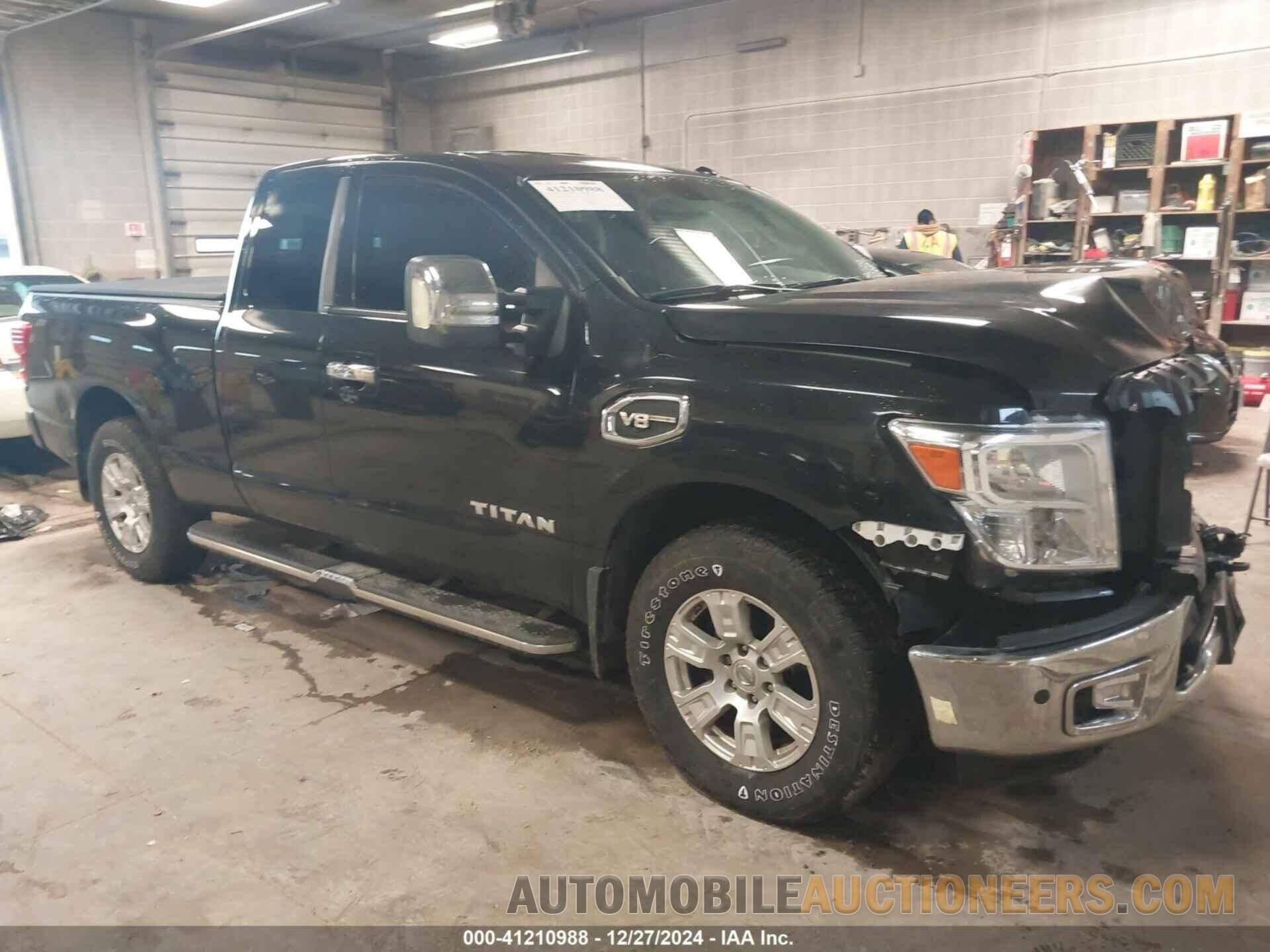 1N6AA1C55HN569209 NISSAN TITAN 2017