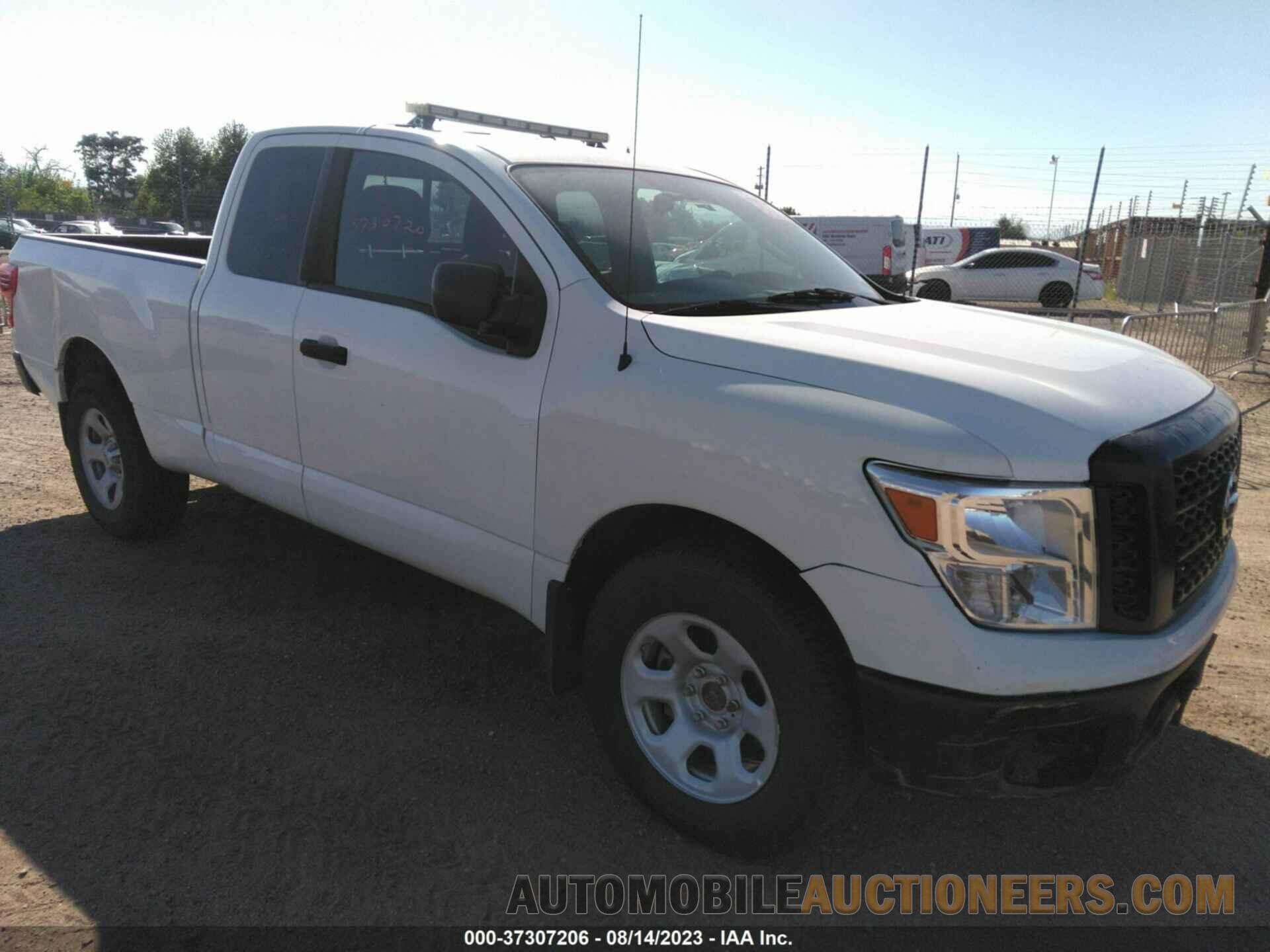 1N6AA1CJ4JN500756 NISSAN TITAN 2018