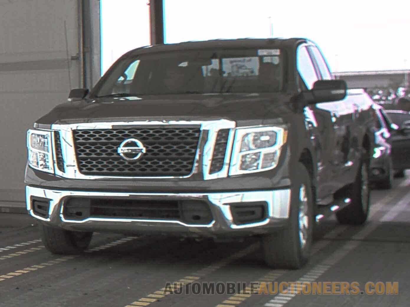 1N6AA1CK0HN556132 Nissan TITAN 2017