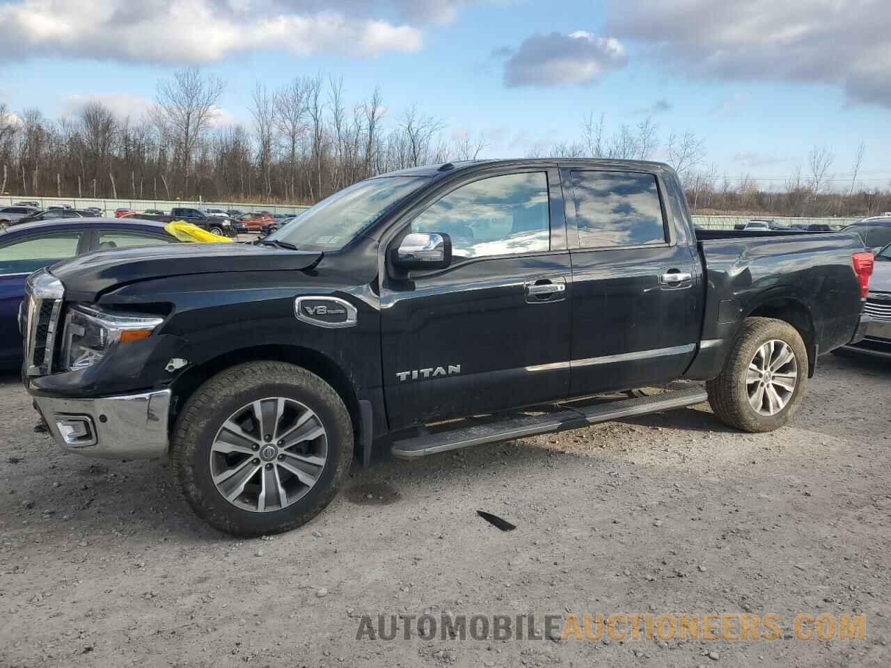 1N6AA1E50HN526961 NISSAN TITAN 2017