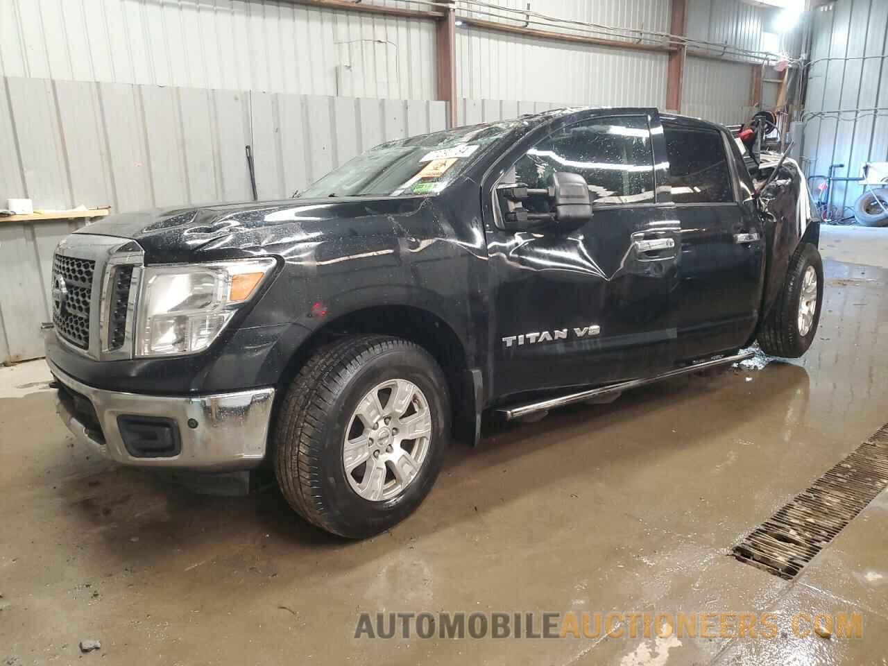 1N6AA1E50JN543264 NISSAN TITAN 2018