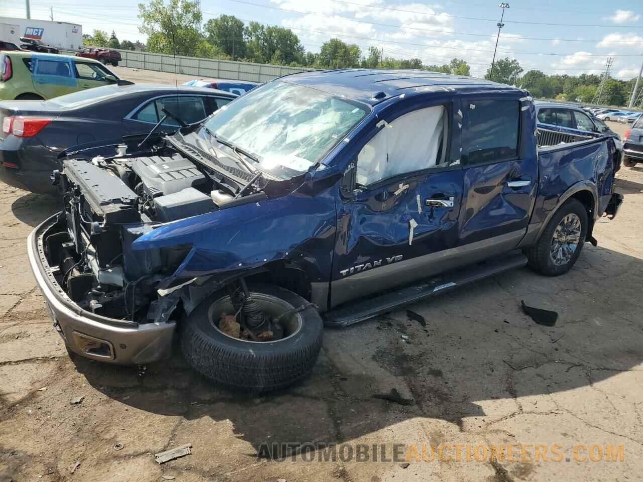 1N6AA1E50JN548335 NISSAN TITAN 2018