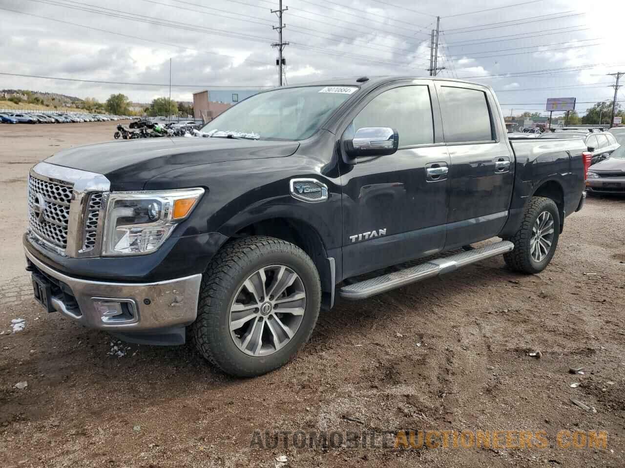 1N6AA1E51HN561279 NISSAN TITAN 2017