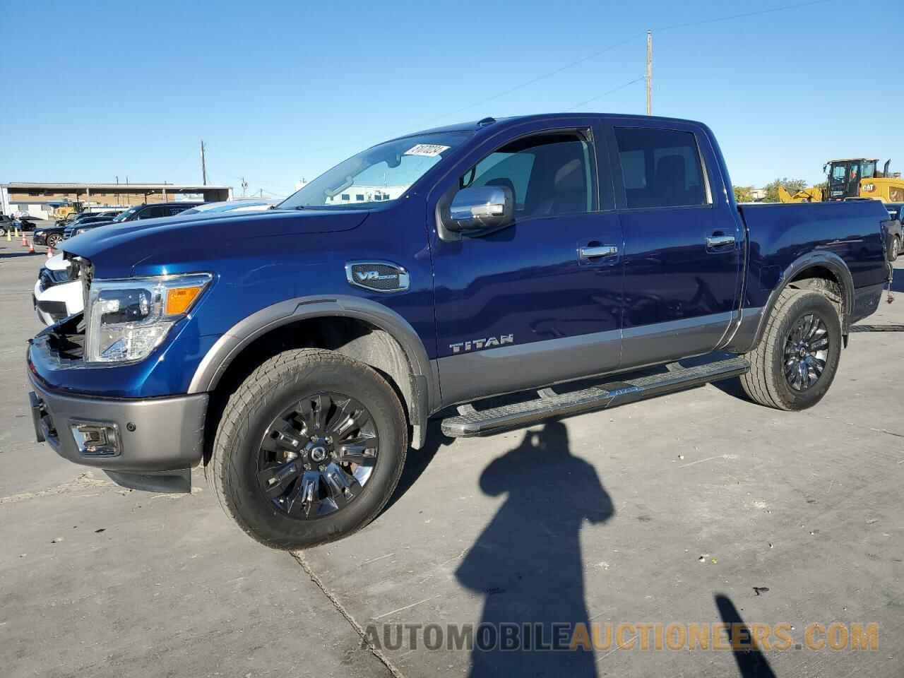 1N6AA1E51HN569429 NISSAN TITAN 2017