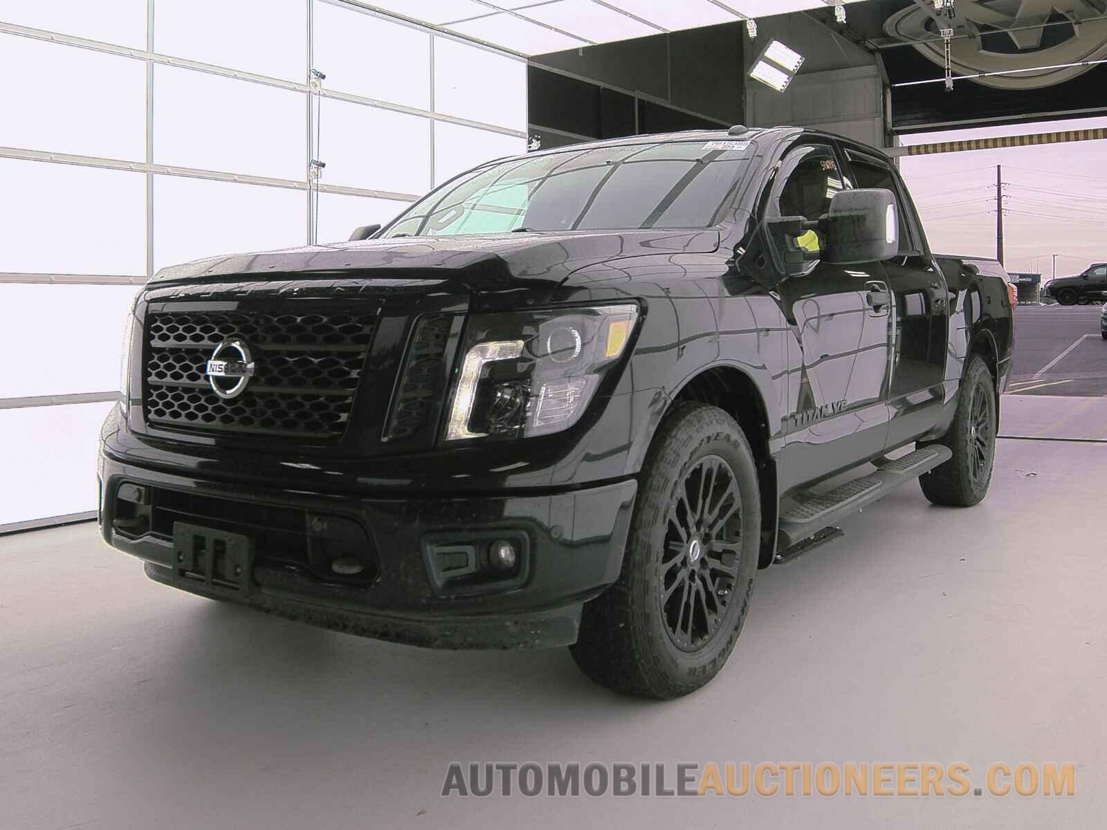 1N6AA1E51JN520964 Nissan Titan 2018