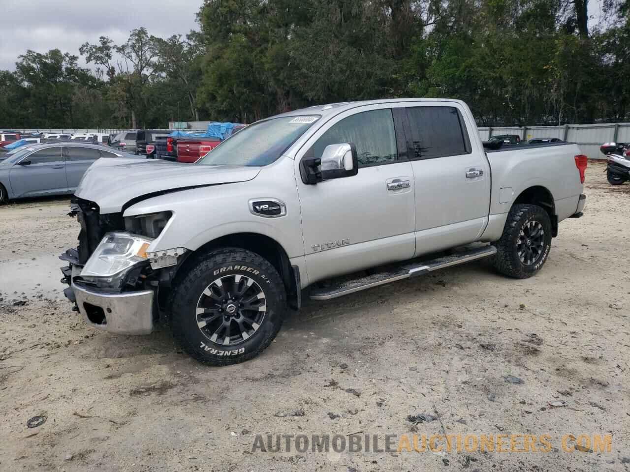 1N6AA1E52HN521924 NISSAN TITAN 2017