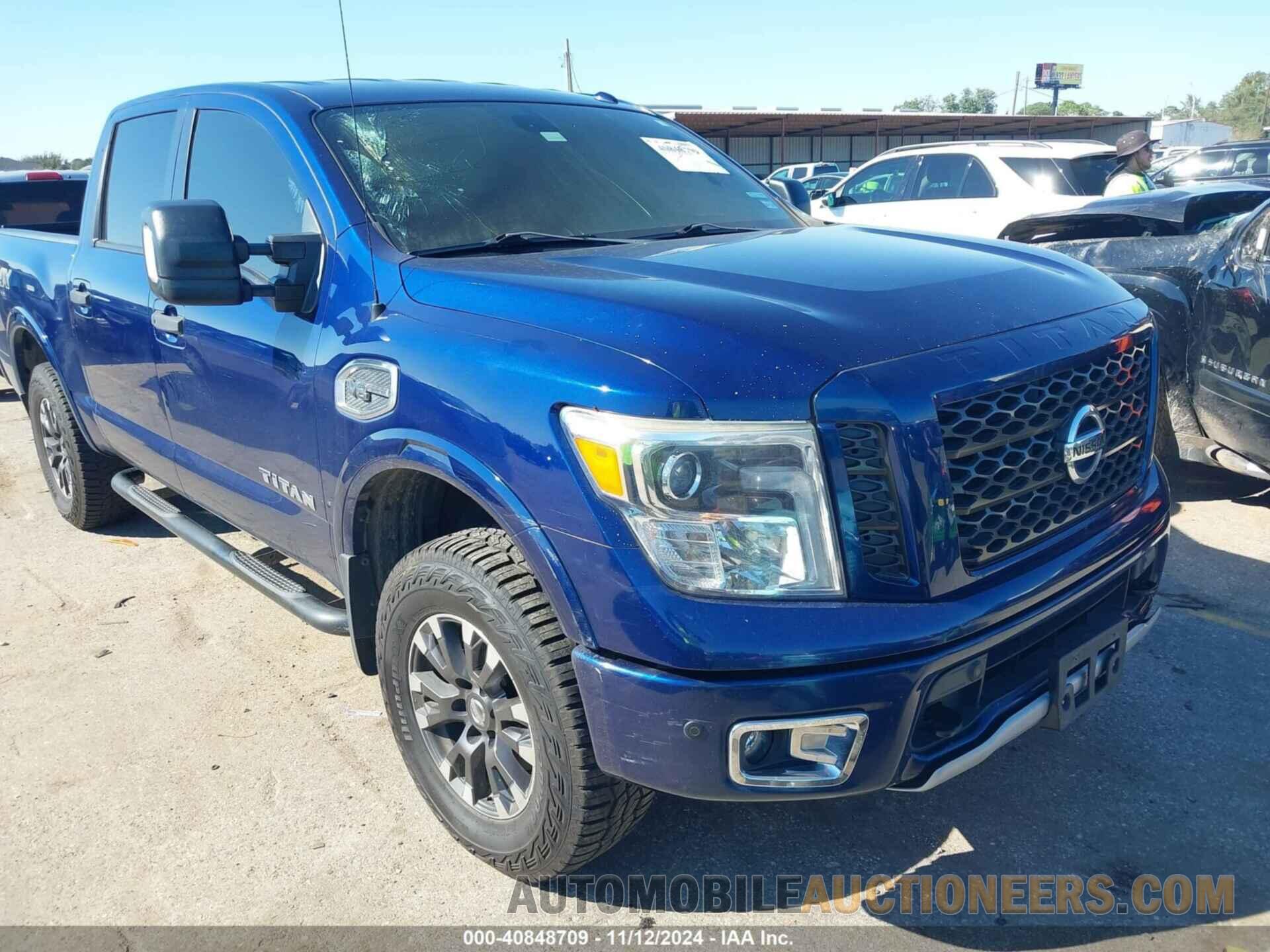 1N6AA1E52HN562196 NISSAN TITAN 2017