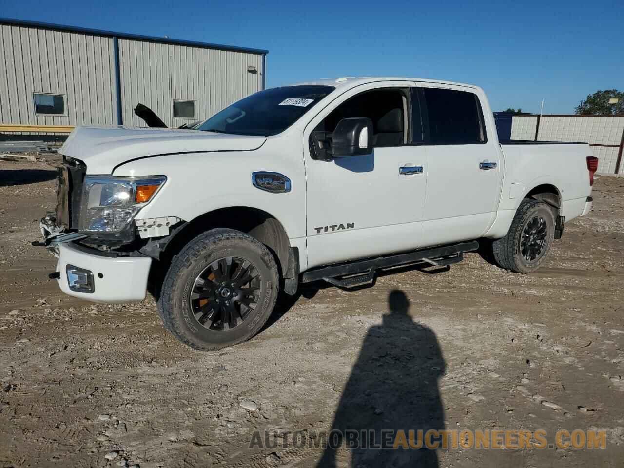 1N6AA1E53HN571831 NISSAN TITAN 2017