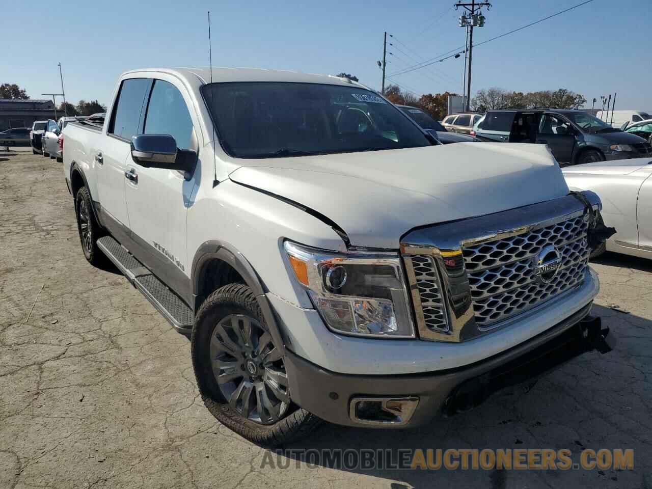 1N6AA1E53JN514129 NISSAN TITAN 2018