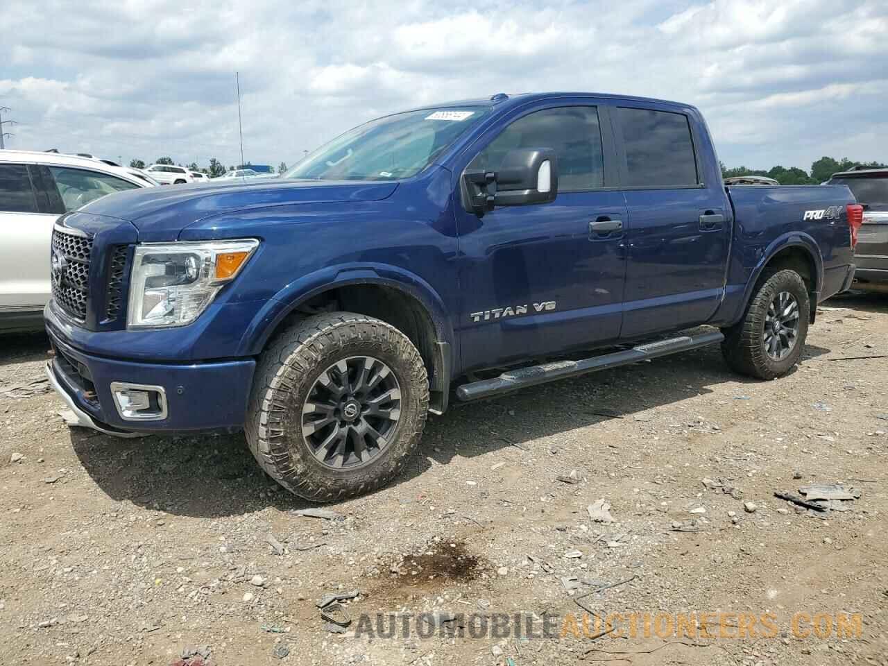 1N6AA1E54JN513202 NISSAN TITAN 2018