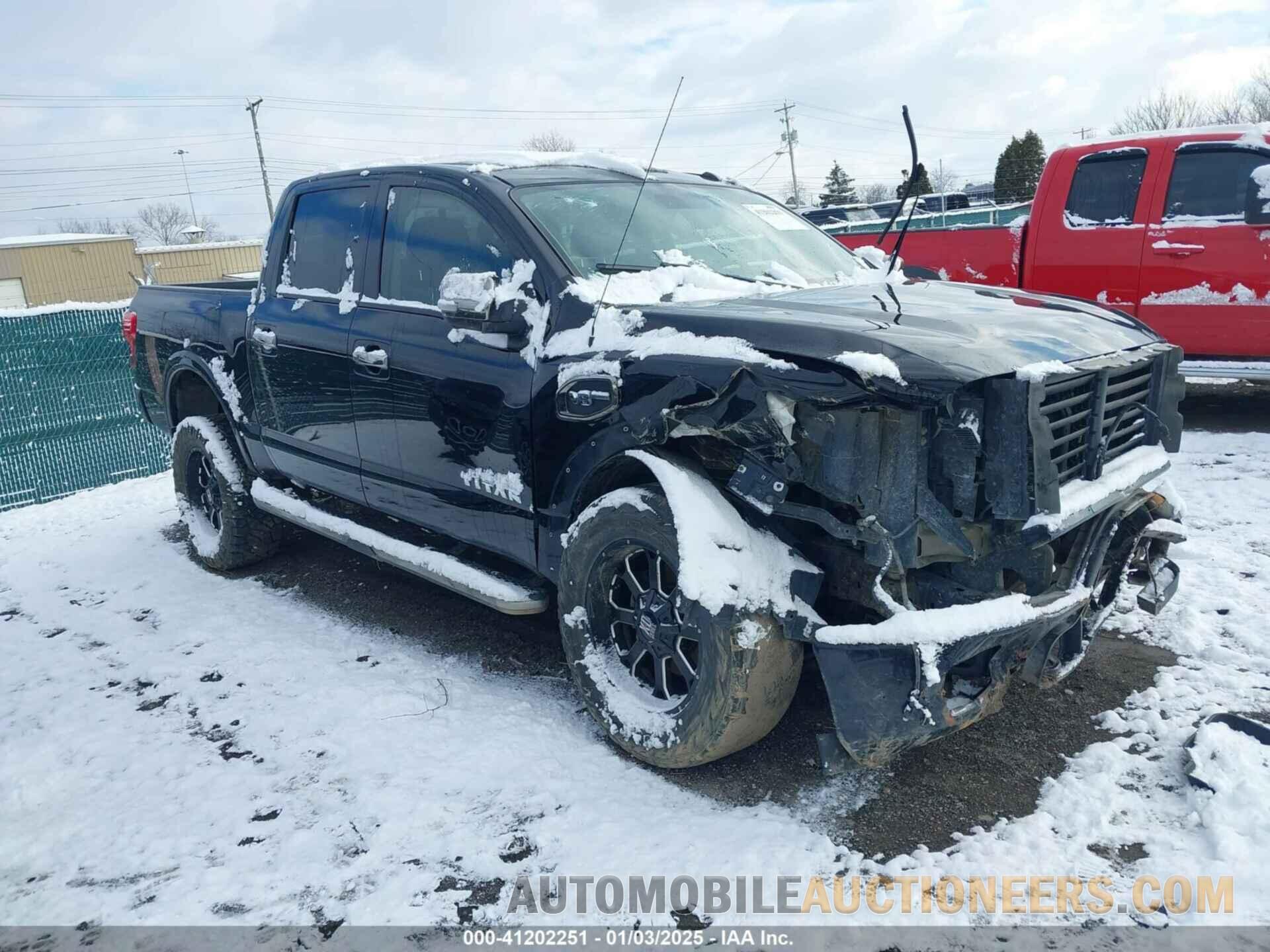 1N6AA1E55HN533095 NISSAN TITAN 2017