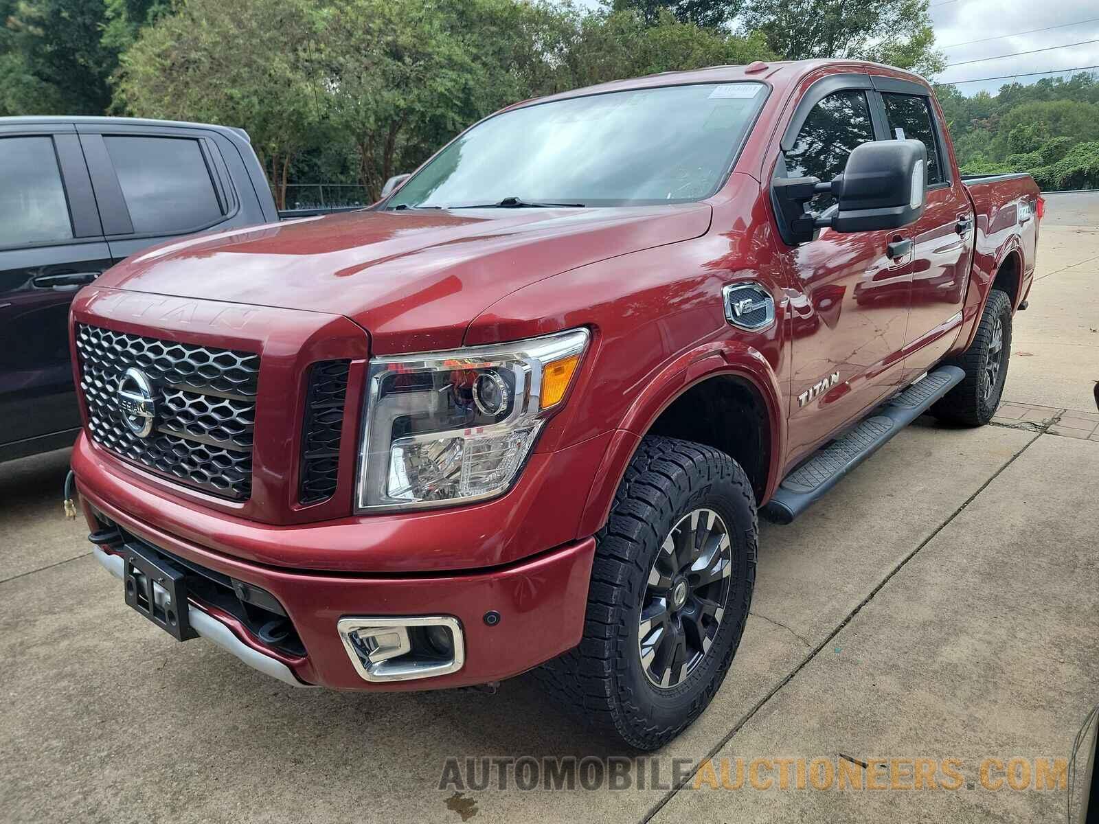 1N6AA1E55HN551998 Nissan TITAN 2017