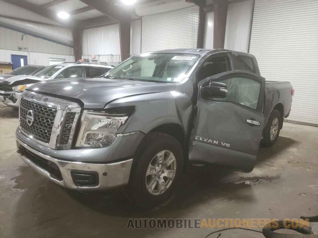 1N6AA1E55JN509515 NISSAN TITAN 2018