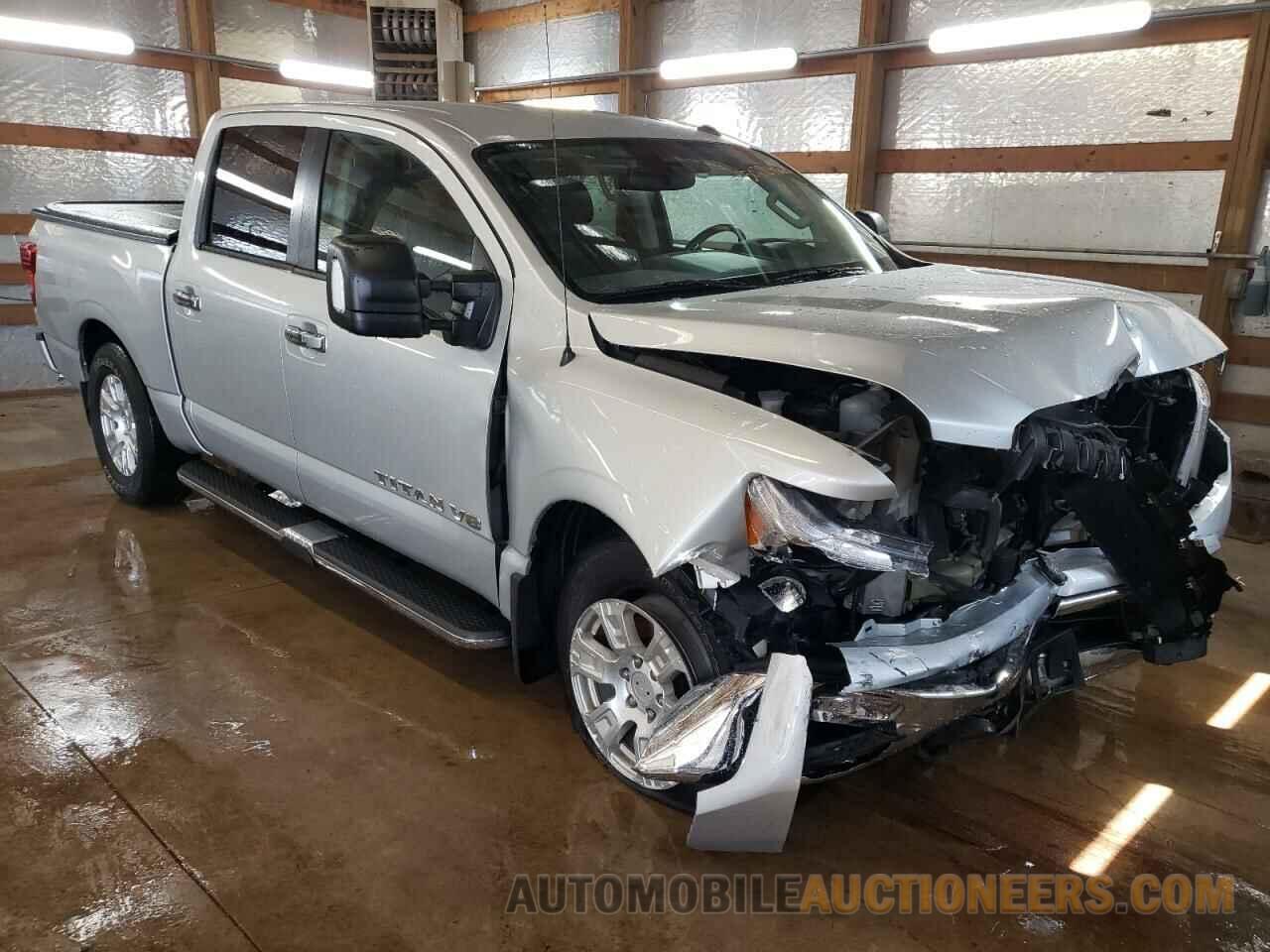 1N6AA1E56JN551563 NISSAN TITAN 2018