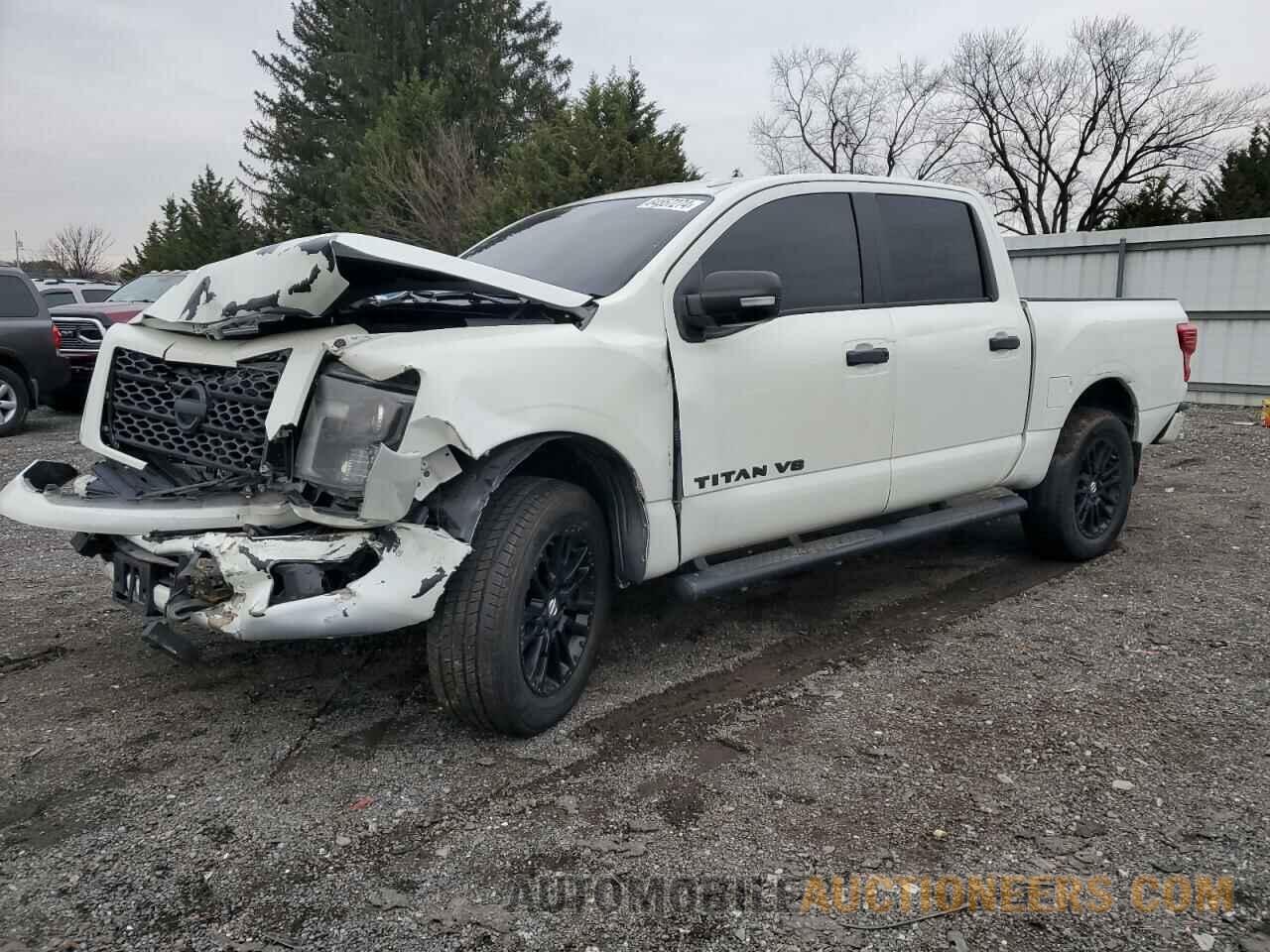 1N6AA1E57JN538479 NISSAN TITAN 2018