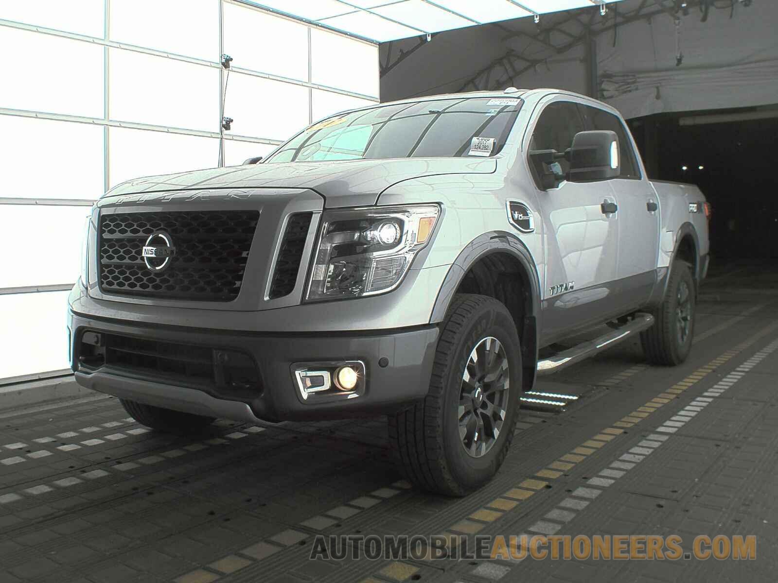 1N6AA1E58HN565023 Nissan TITAN 2017