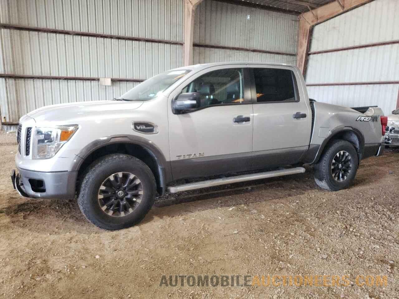 1N6AA1E58HN568830 NISSAN TITAN 2017