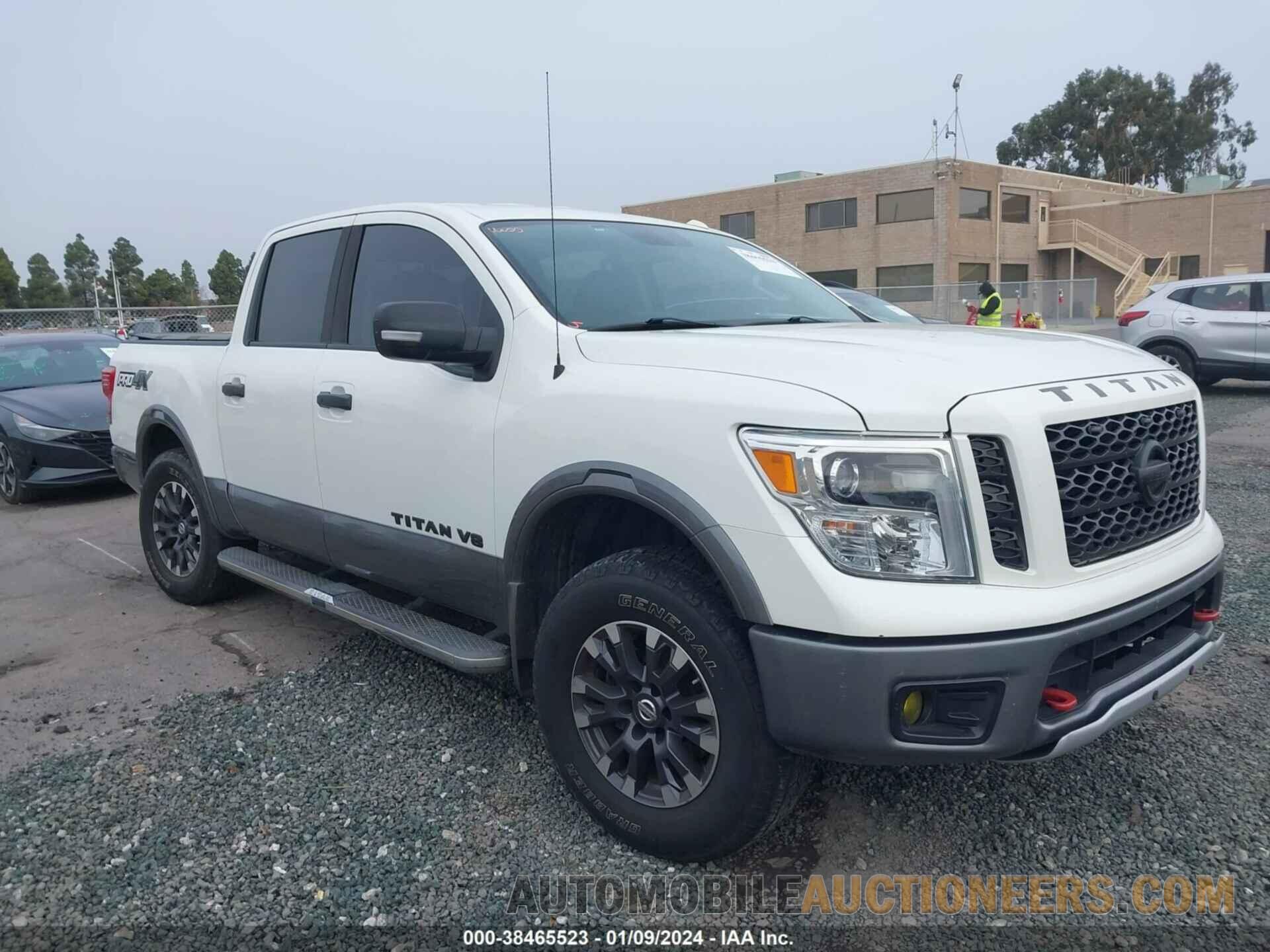 1N6AA1E59JN510800 NISSAN TITAN 2018