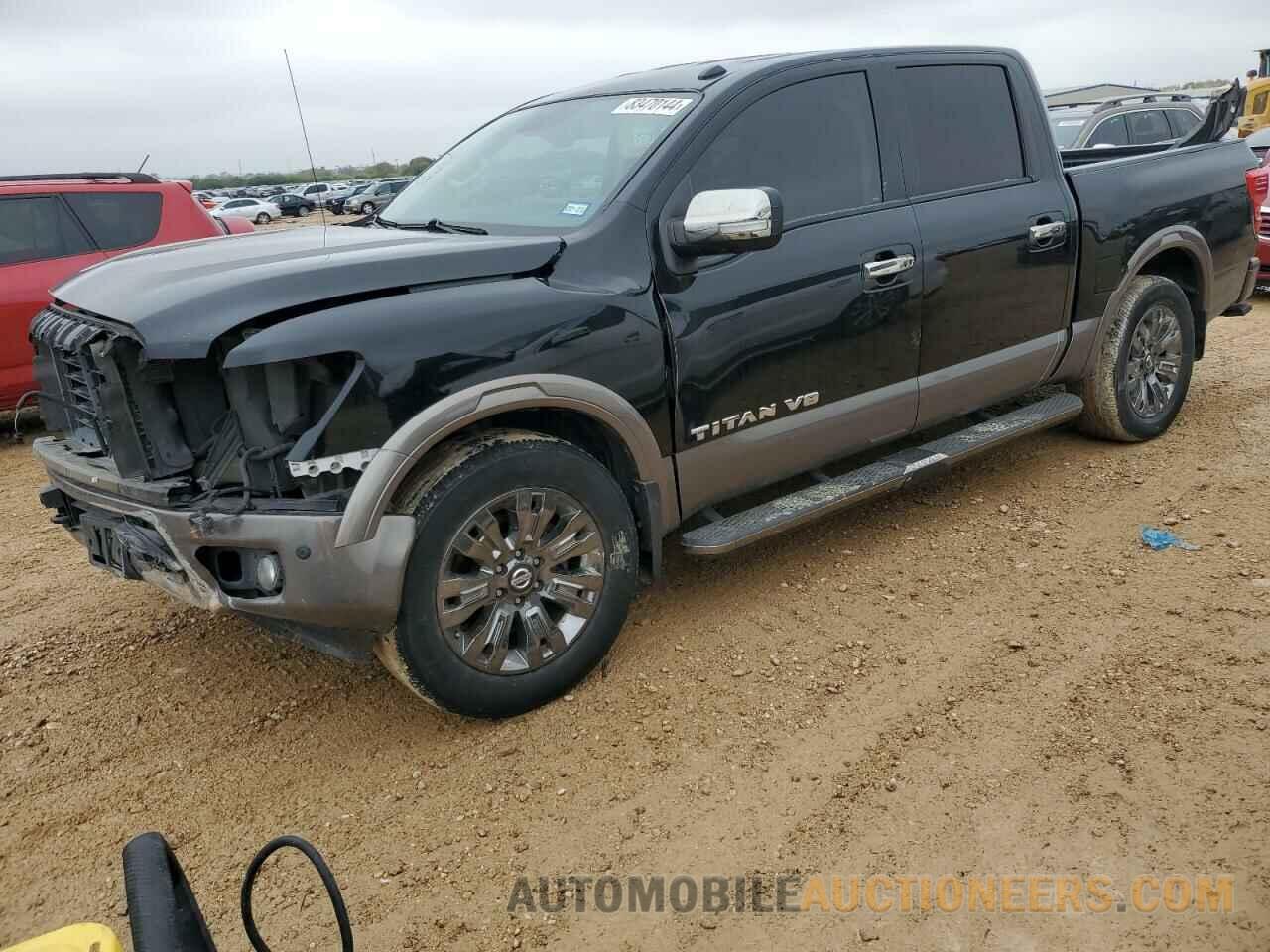 1N6AA1E59JN538984 NISSAN TITAN 2018