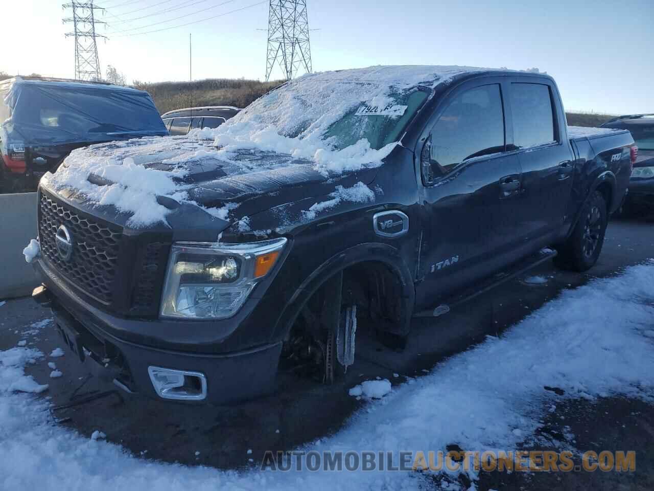 1N6AA1E5XHN537501 NISSAN TITAN 2017