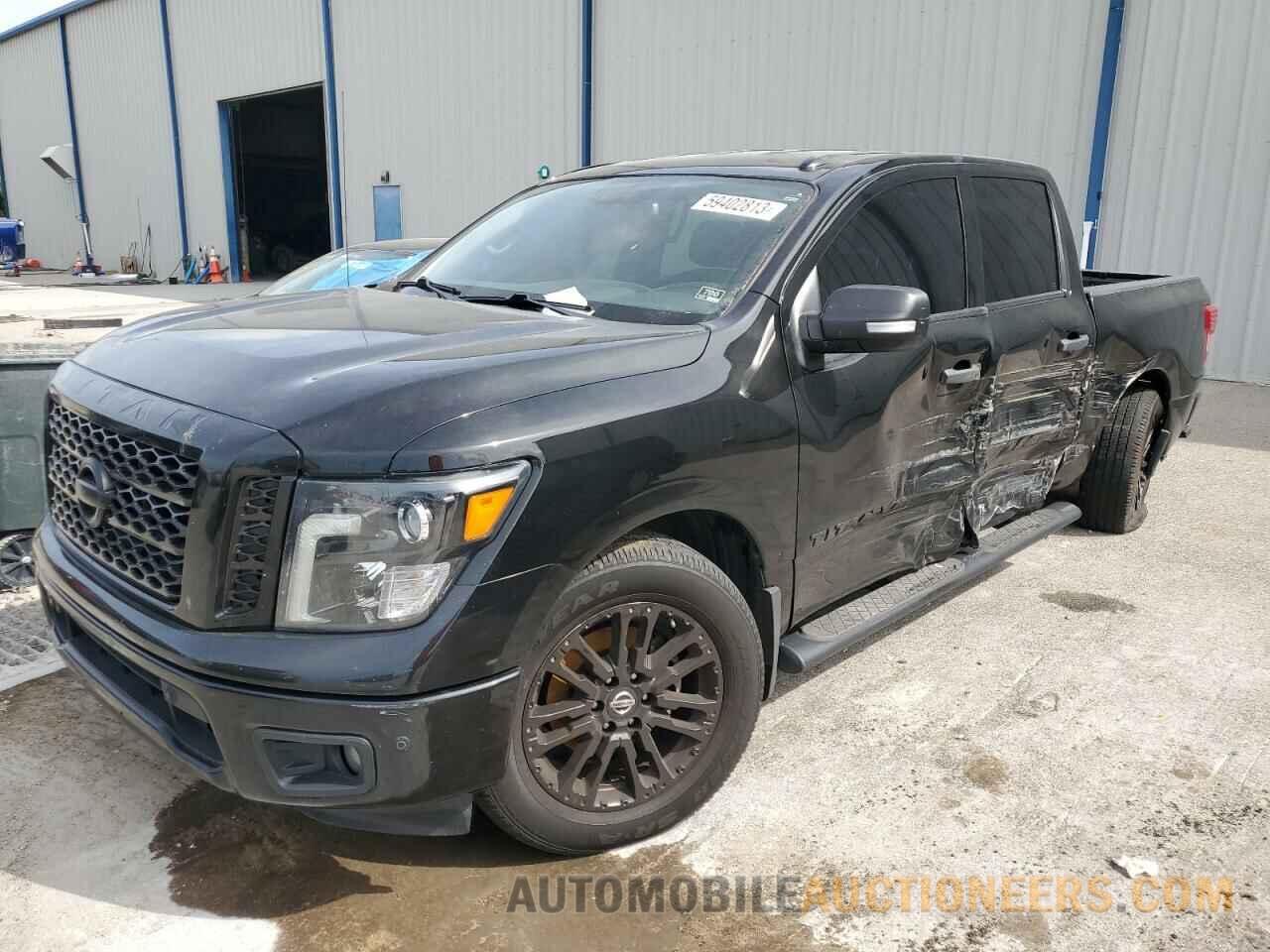 1N6AA1E60JN529356 NISSAN TITAN 2018