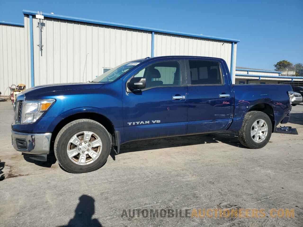 1N6AA1E61JN545985 NISSAN TITAN 2018