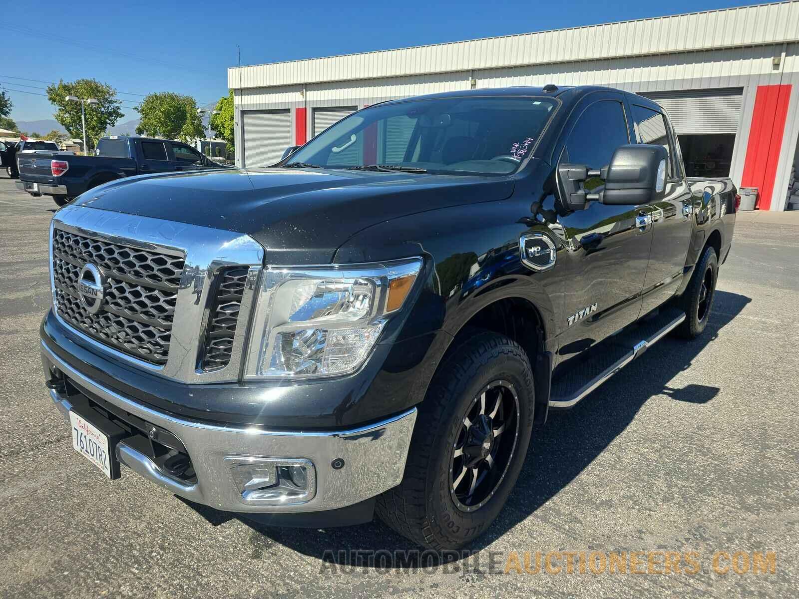 1N6AA1E64HN531458 Nissan TITAN 2017