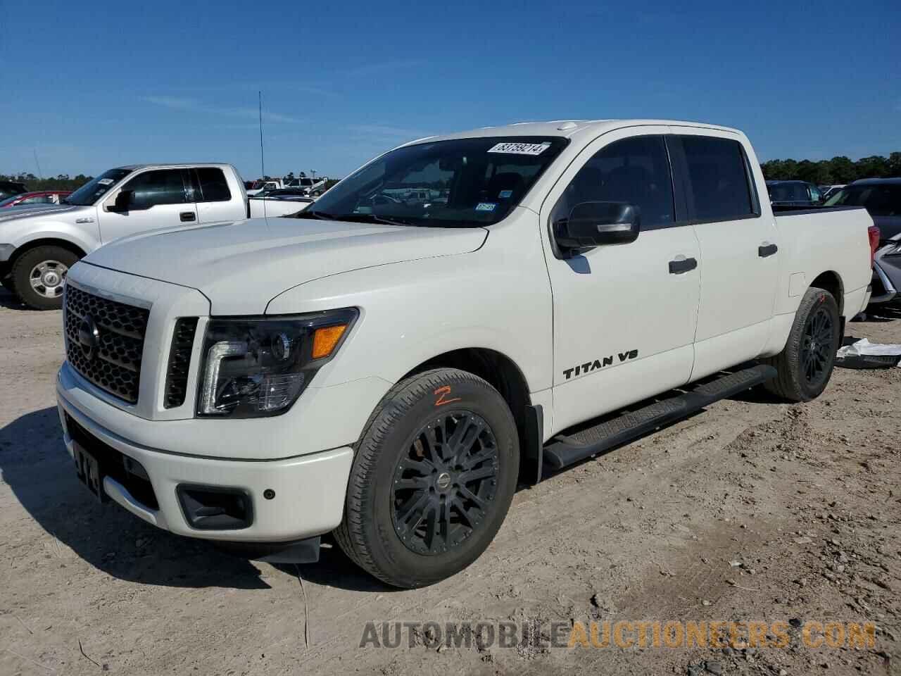 1N6AA1E64JN542272 NISSAN TITAN 2018