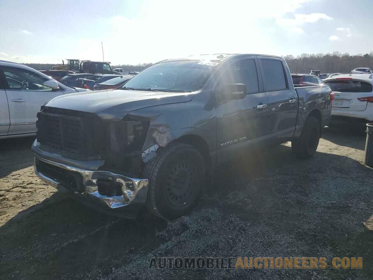 1N6AA1E65JN512553 NISSAN TITAN 2018