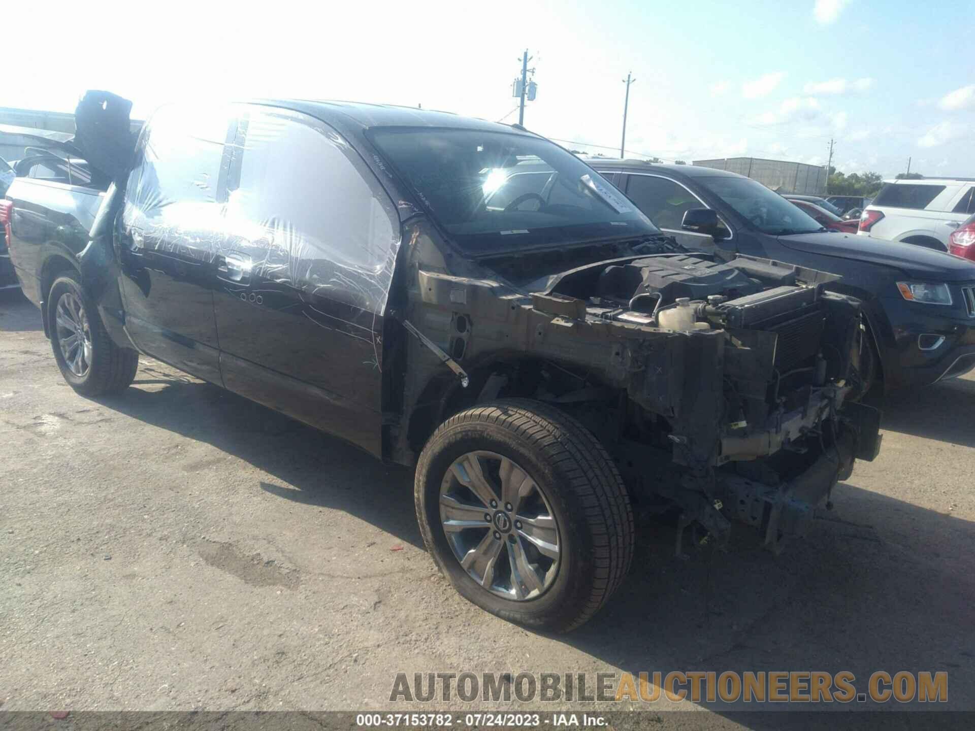 1N6AA1E65JN530177 NISSAN TITAN 2018