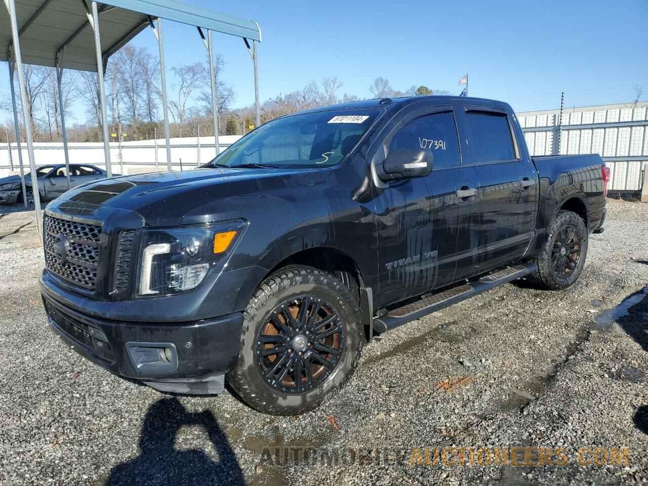 1N6AA1E67JN535056 NISSAN TITAN 2018