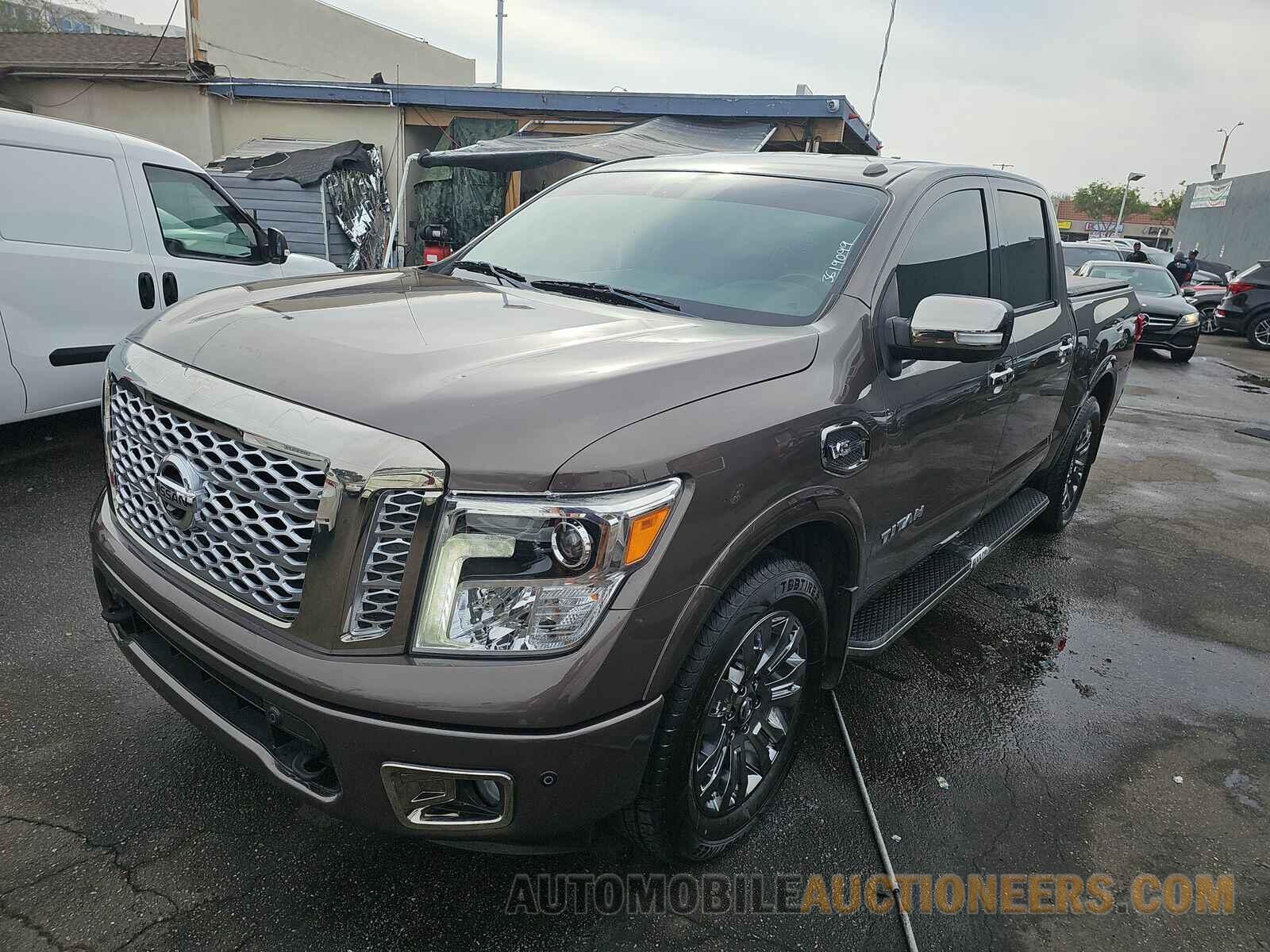 1N6AA1E68HN537084 Nissan TITAN 2017