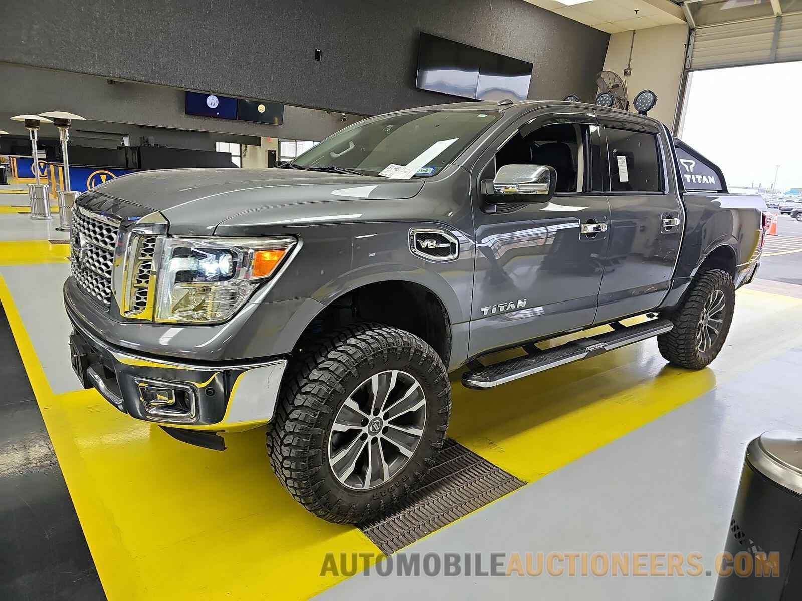 1N6AA1E6XHN518181 Nissan TITAN 2017