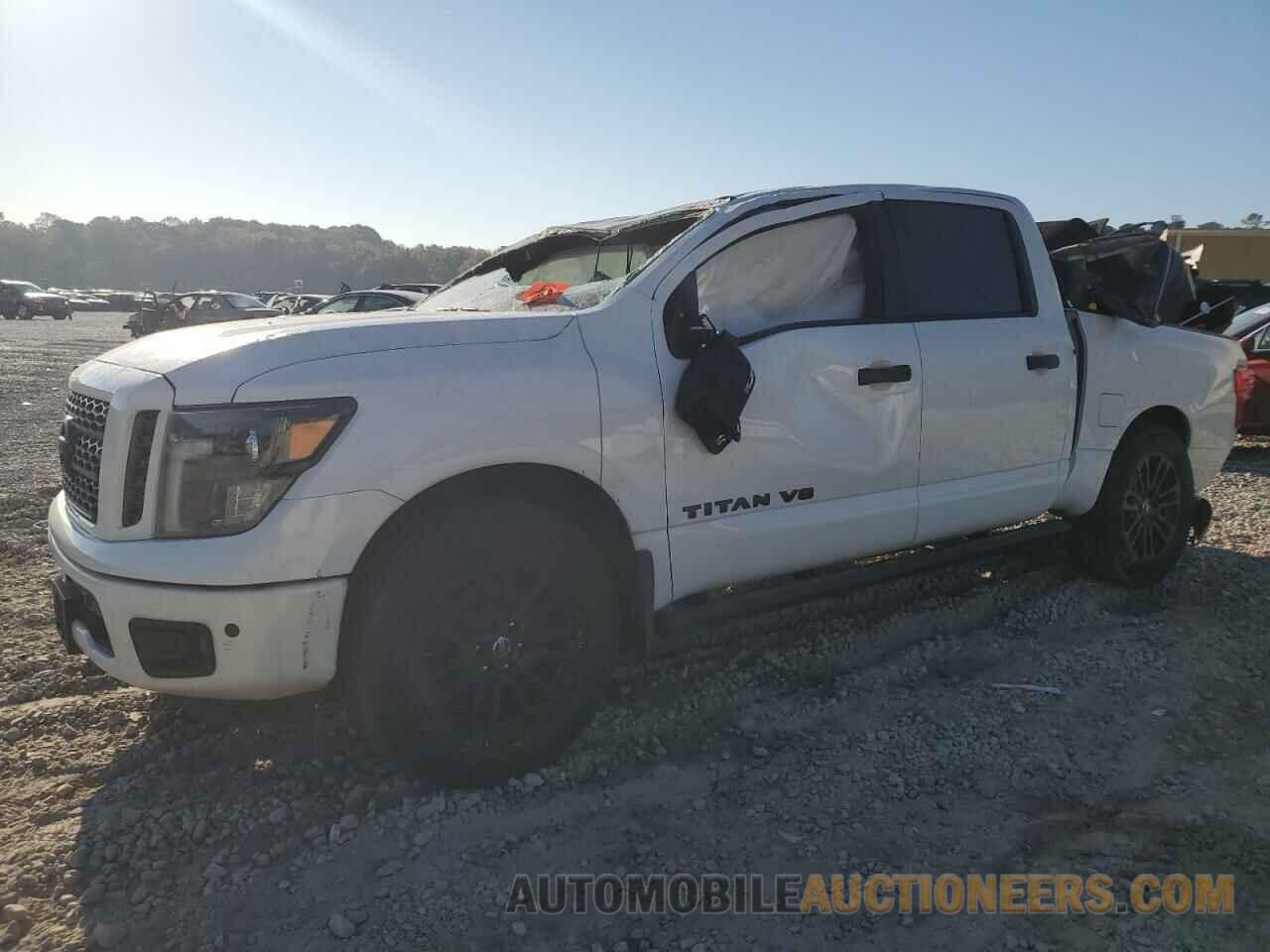 1N6AA1E6XKN507740 NISSAN TITAN 2019