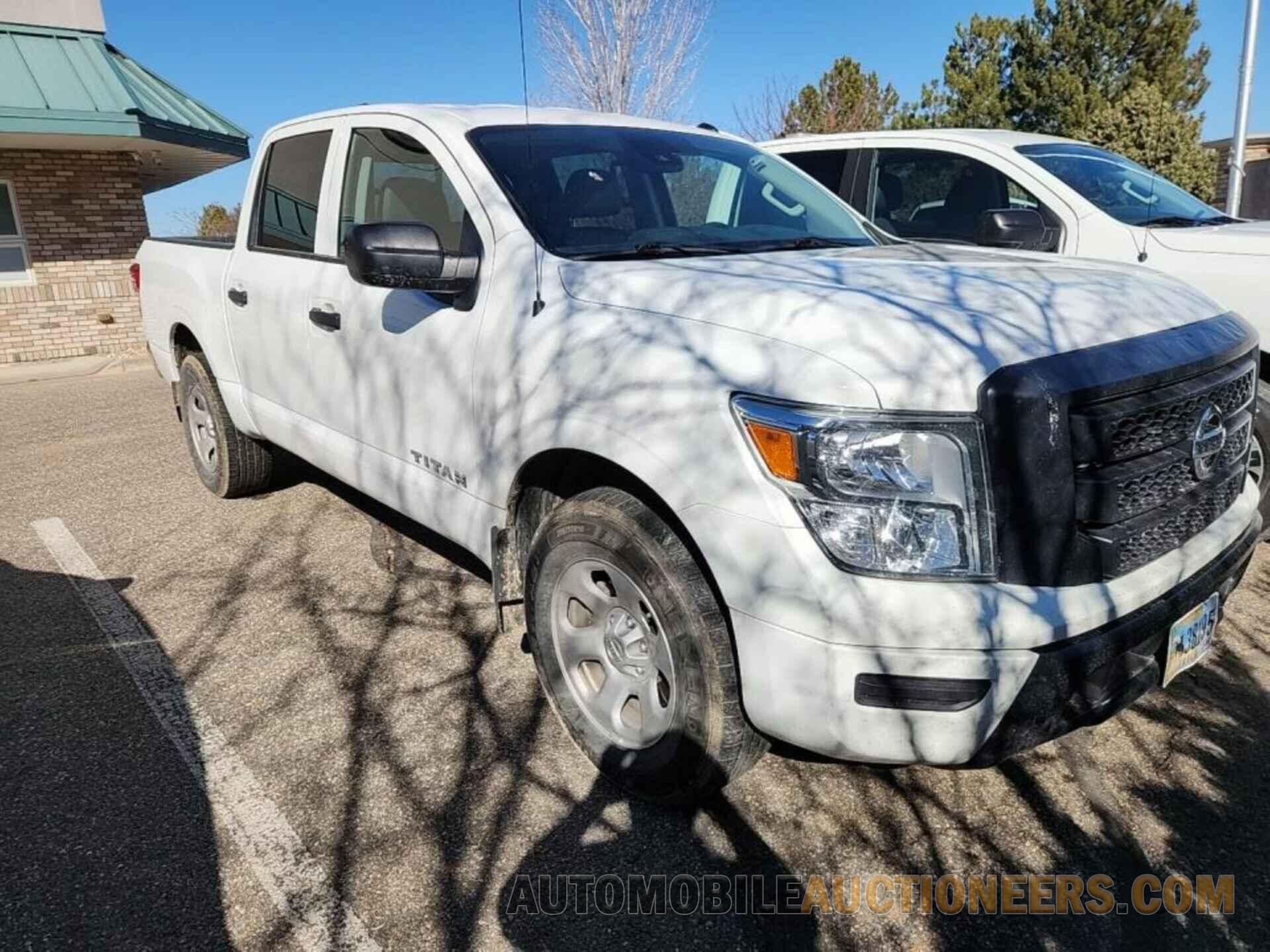 1N6AA1EC4MN532125 NISSAN TITAN 2021