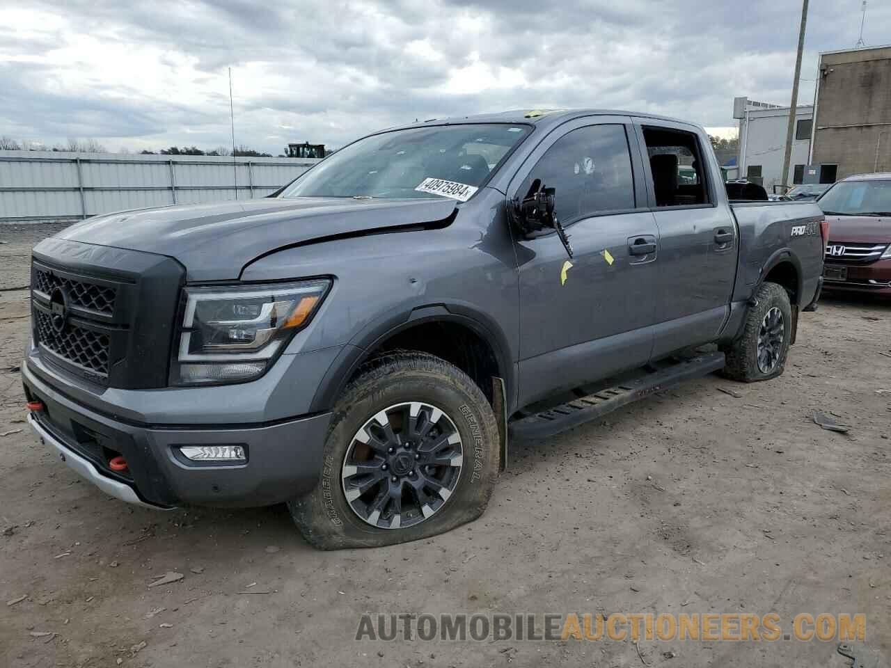 1N6AA1ED1MN532883 NISSAN TITAN 2021