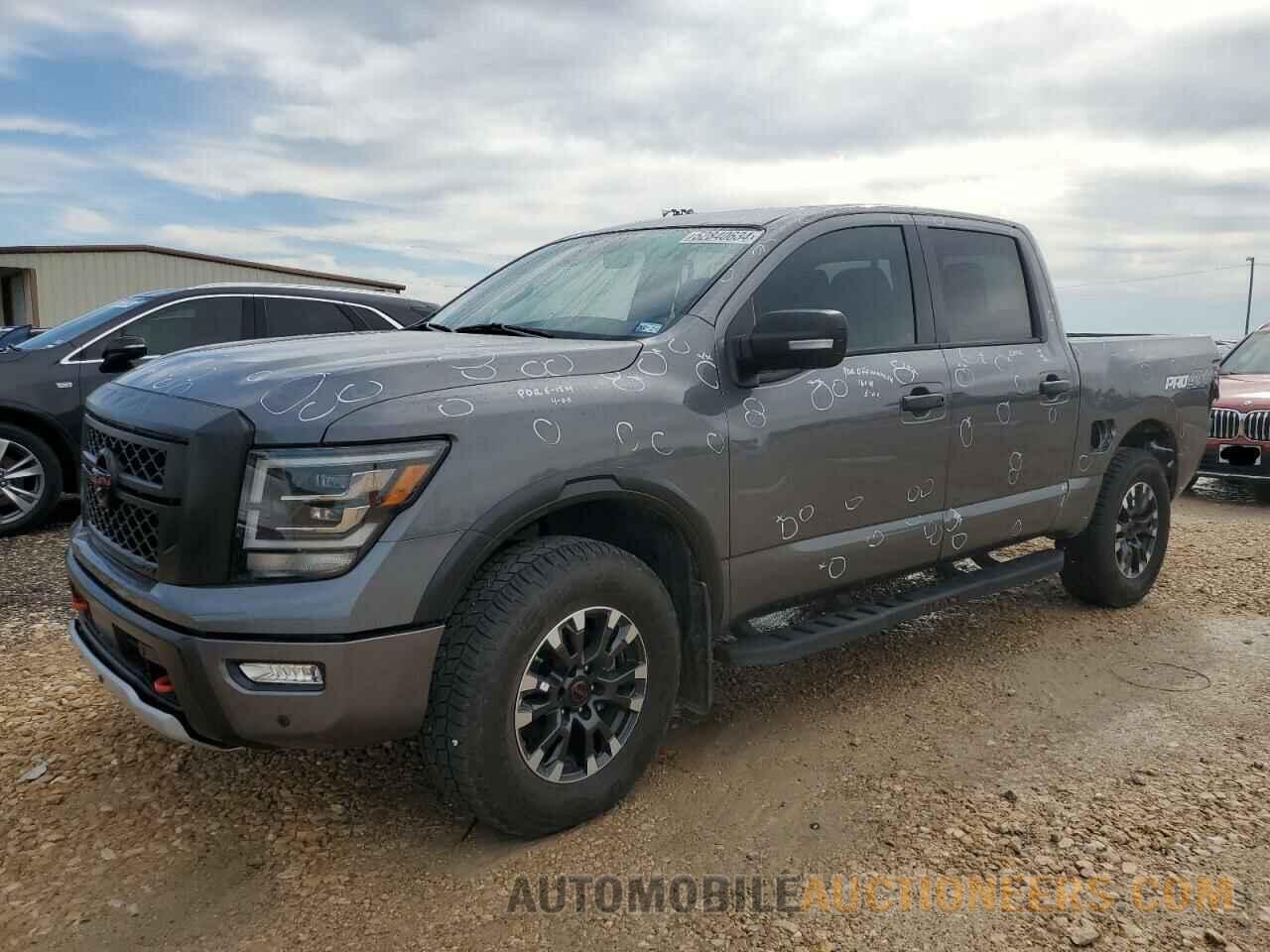 1N6AA1ED2PN100128 NISSAN TITAN 2023