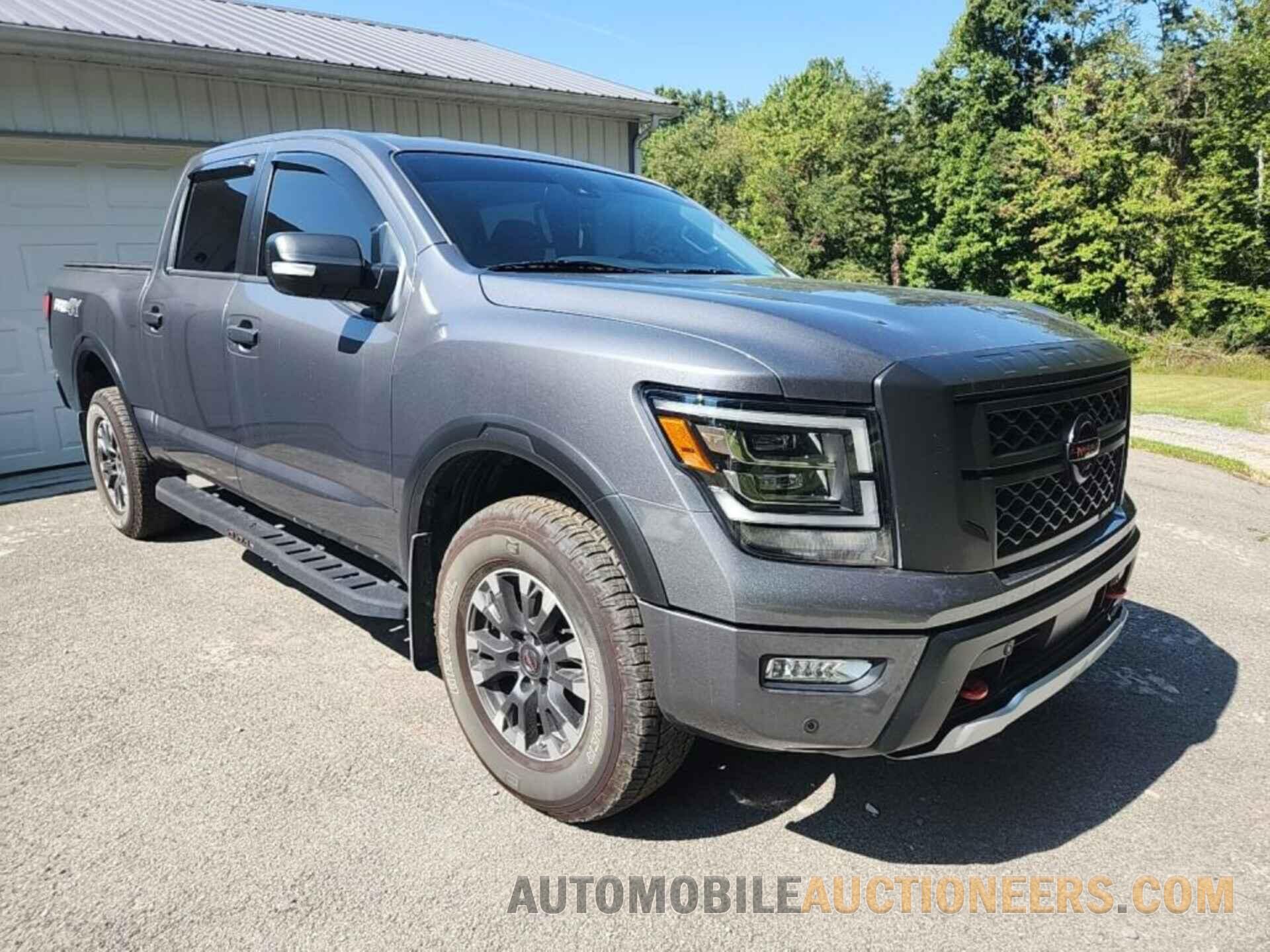 1N6AA1ED3NN103262 NISSAN TITAN 2022