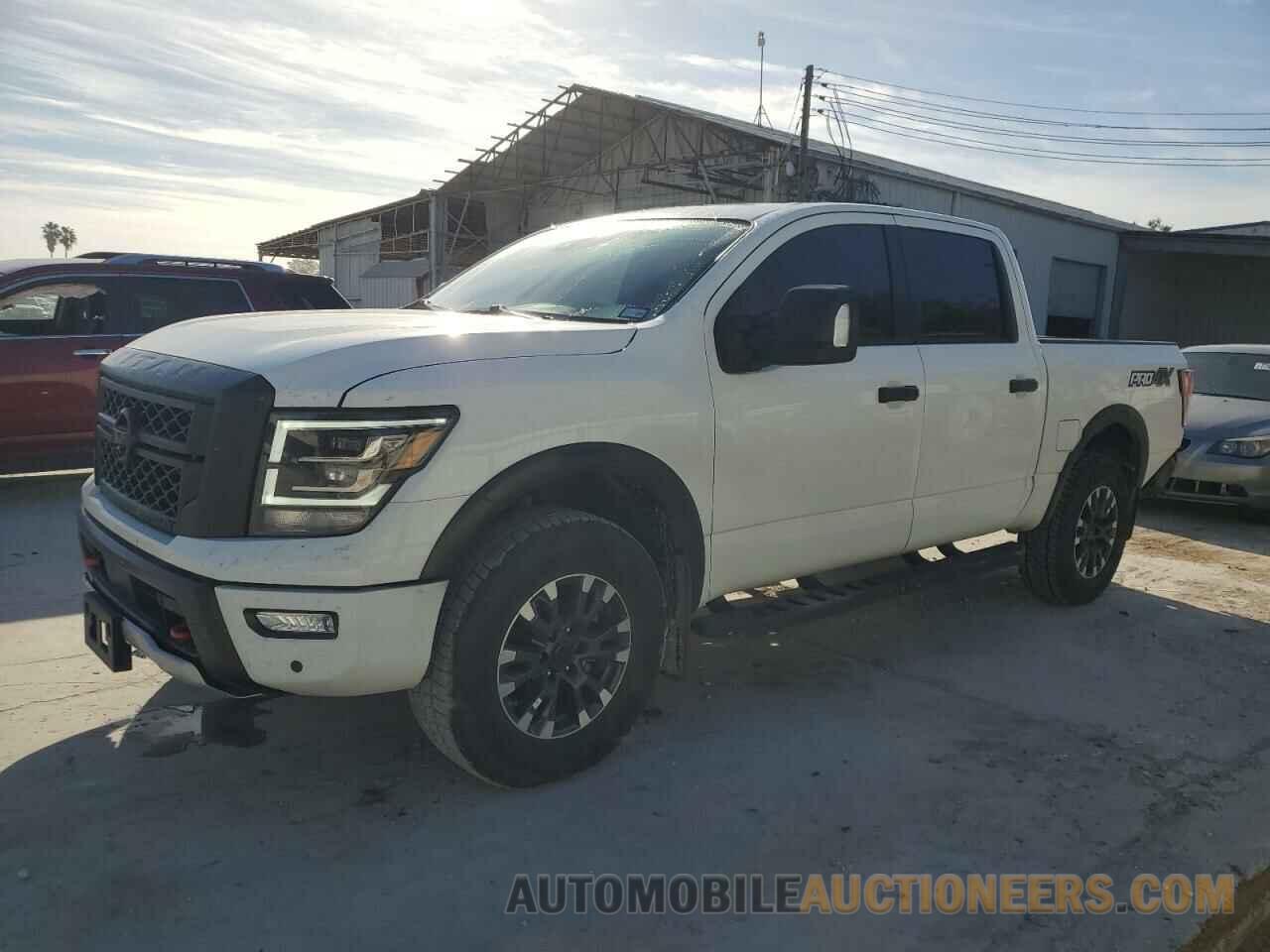 1N6AA1ED7PN118575 NISSAN TITAN 2023