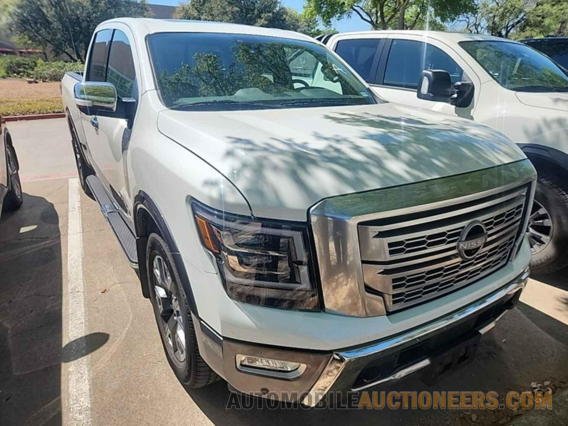 1N6AA1EF1PN111588 NISSAN TITAN 2023