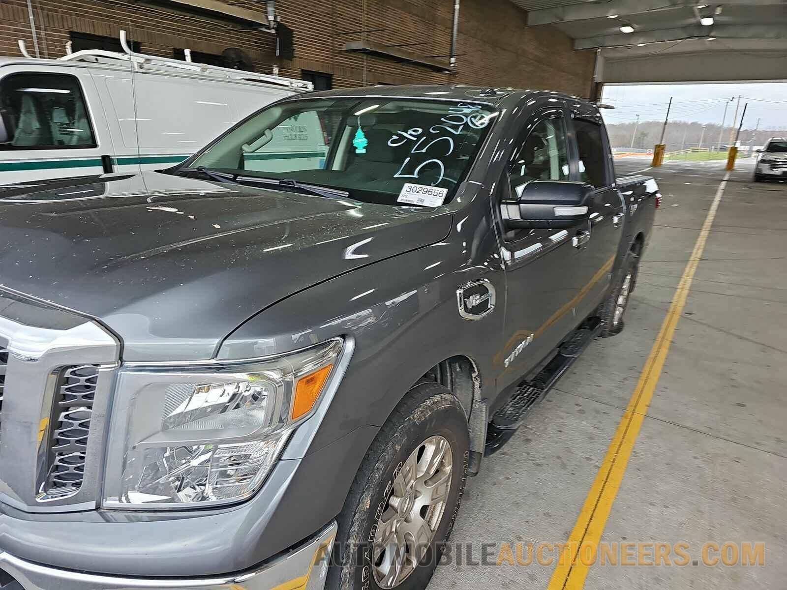 1N6AA1EJ7HN552048 Nissan TITAN 2017