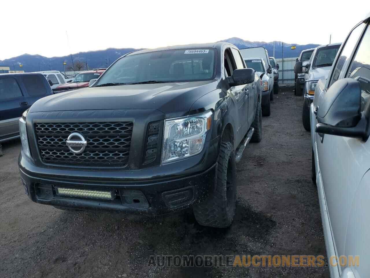 1N6AA1EJ8JN546913 NISSAN TITAN 2018