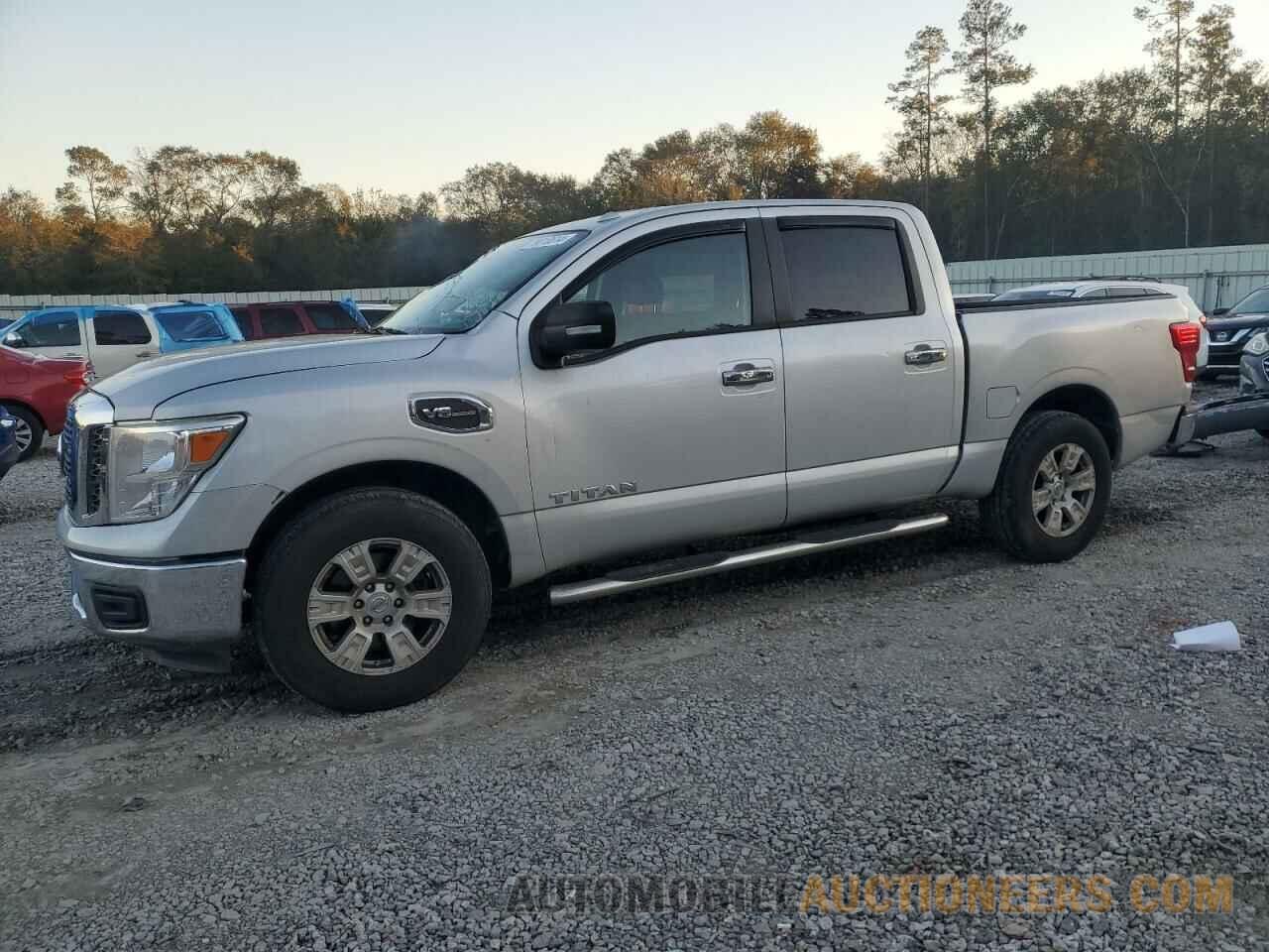 1N6AA1EK1HN542978 NISSAN TITAN 2017