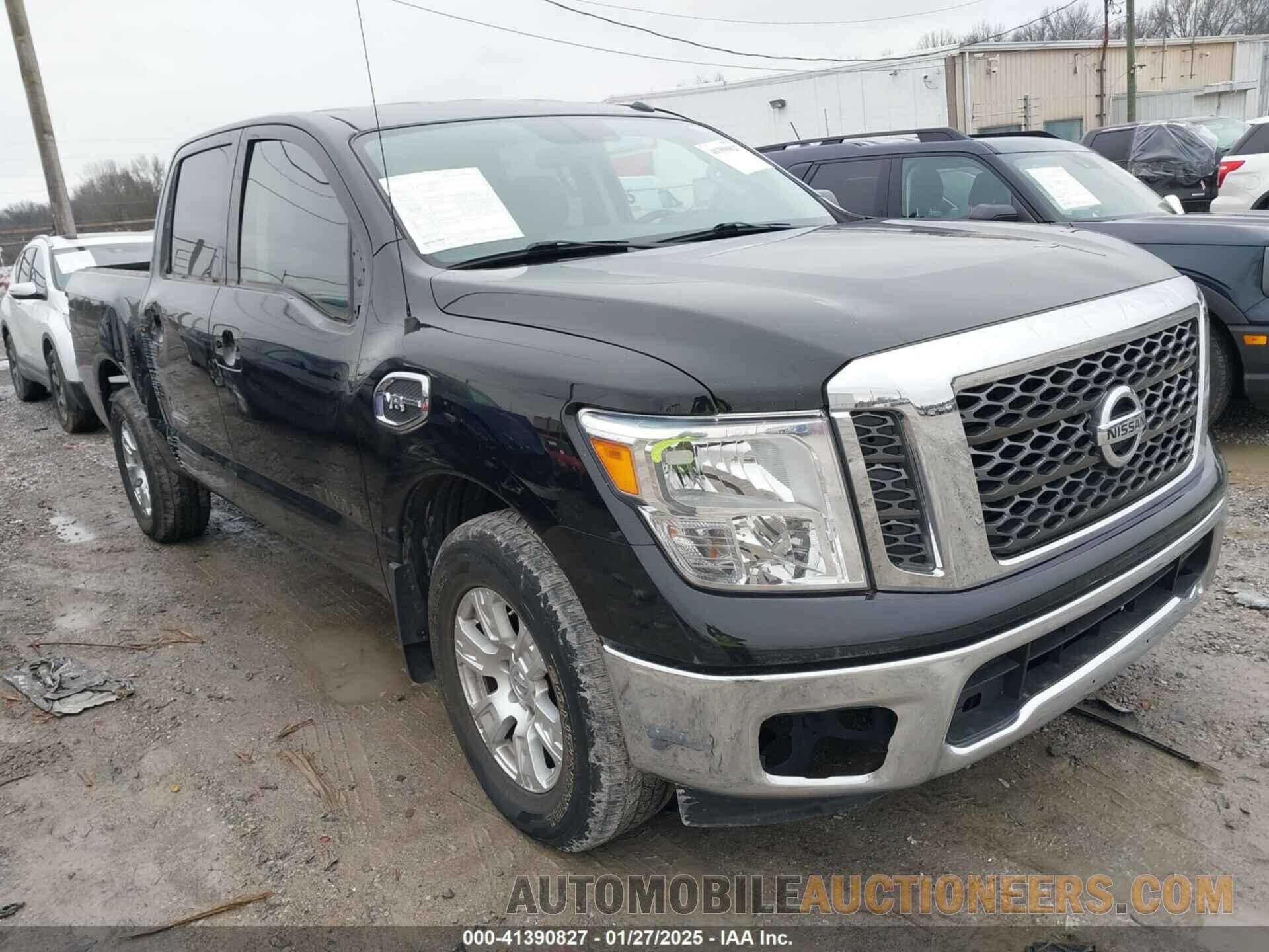 1N6AA1EK6HN544788 NISSAN TITAN 2017