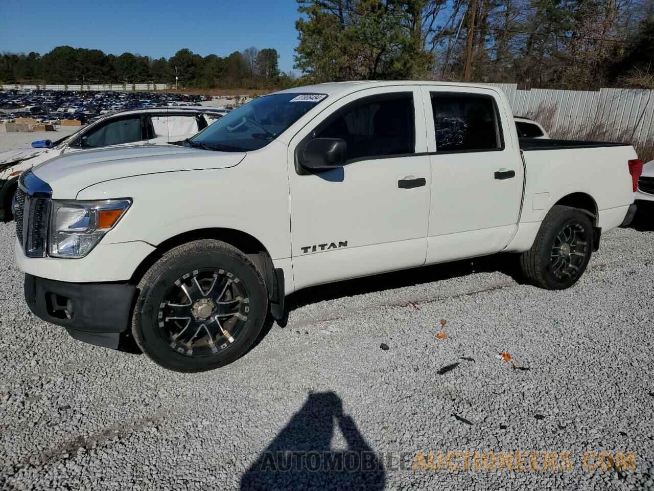 1N6AA1EK7HN538191 NISSAN TITAN 2017