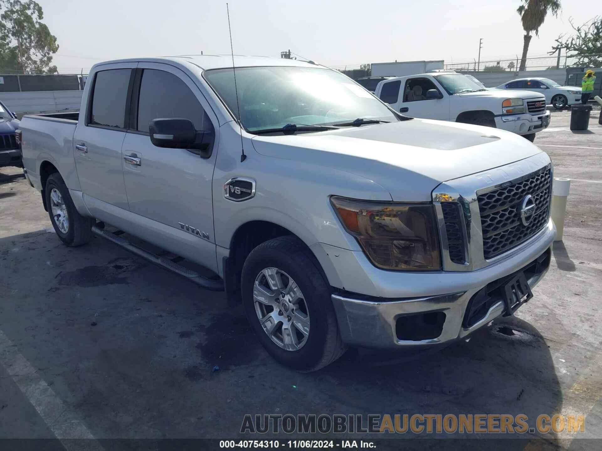 1N6AA1EK7HN556027 NISSAN TITAN 2017