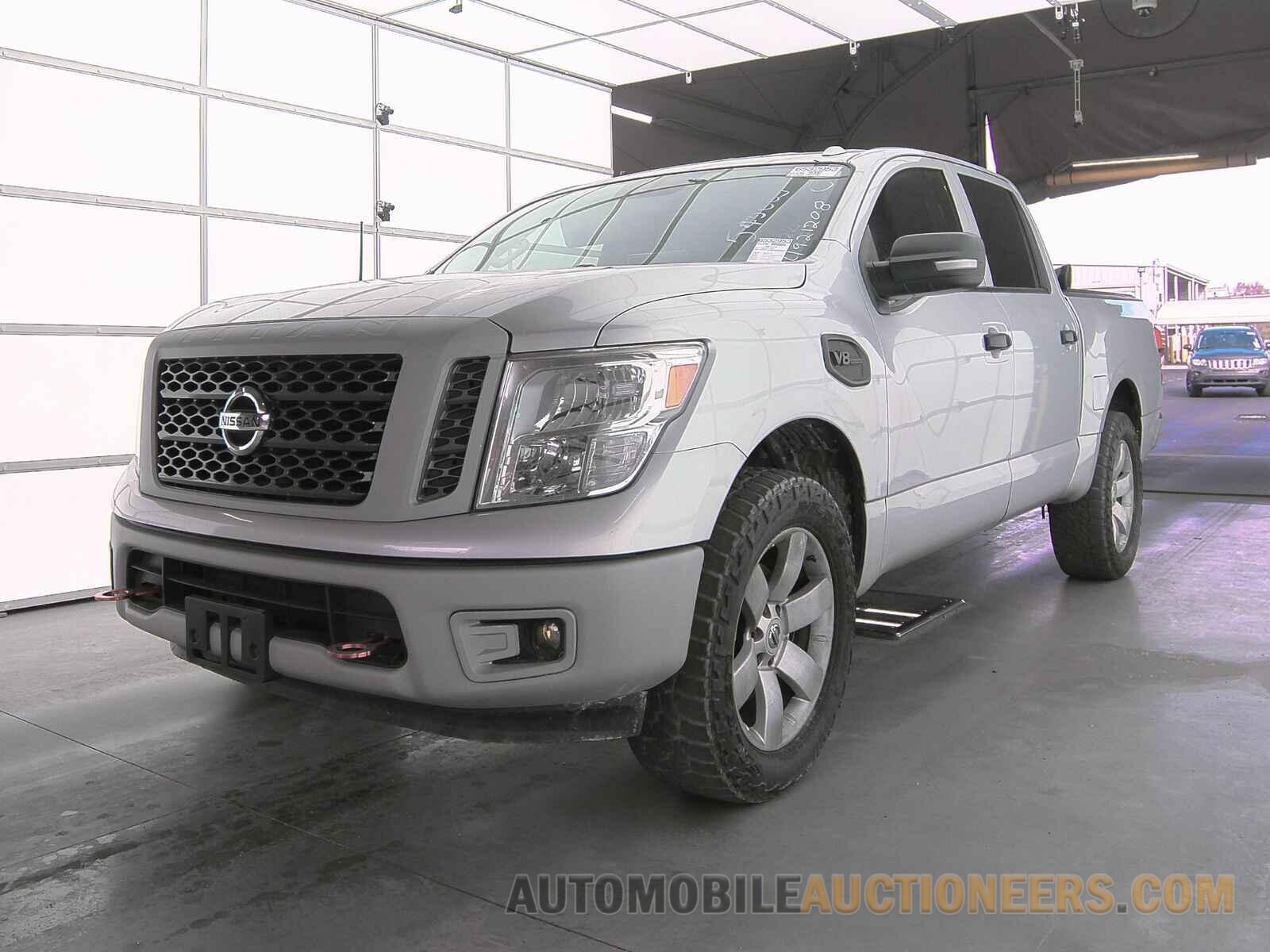 1N6AA1EK9HN543005 Nissan TITAN 2017